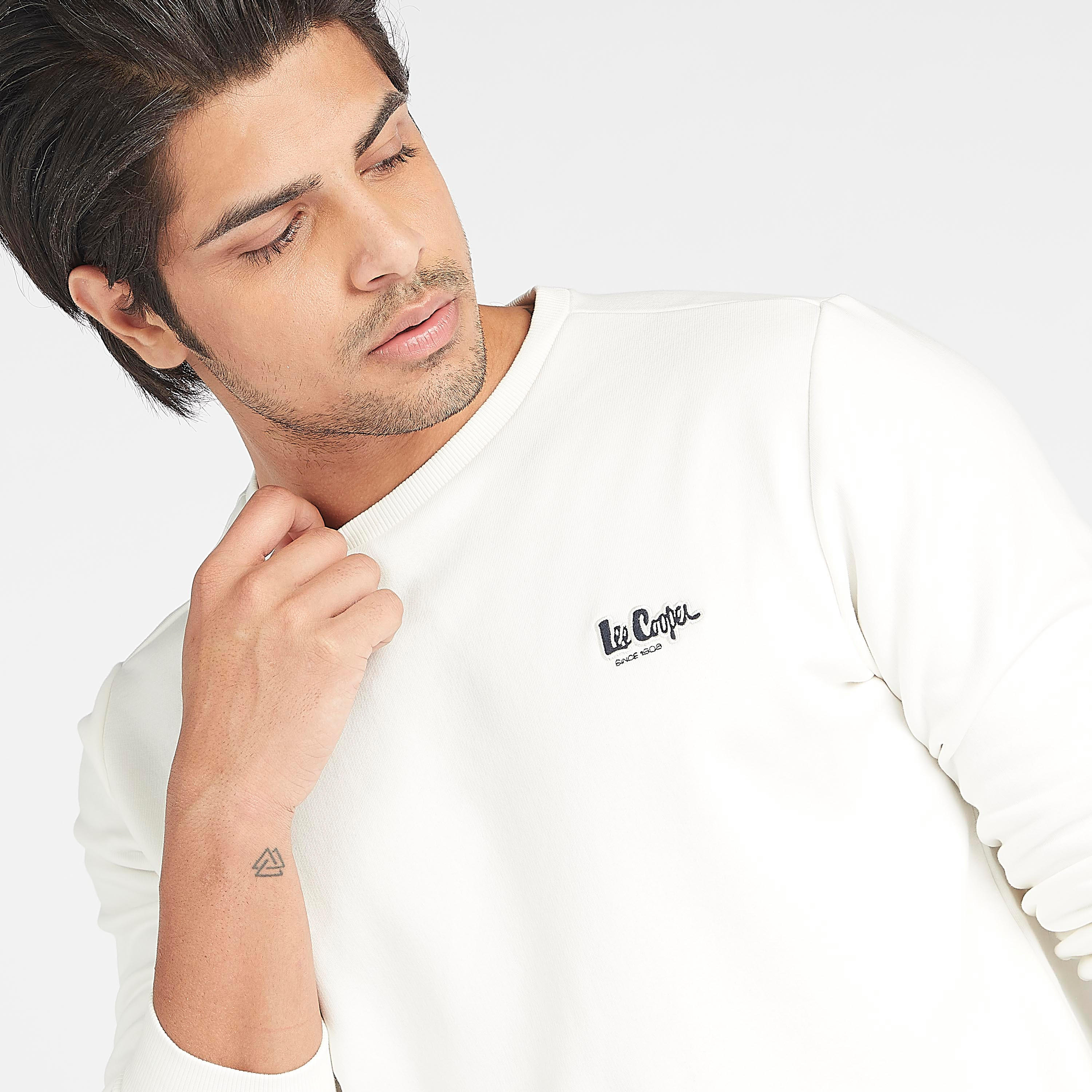 Sustainable Lee Cooper Crew Neck Sweatshirt-men-winterwear-hoodiesandsweatshirts-image-1
