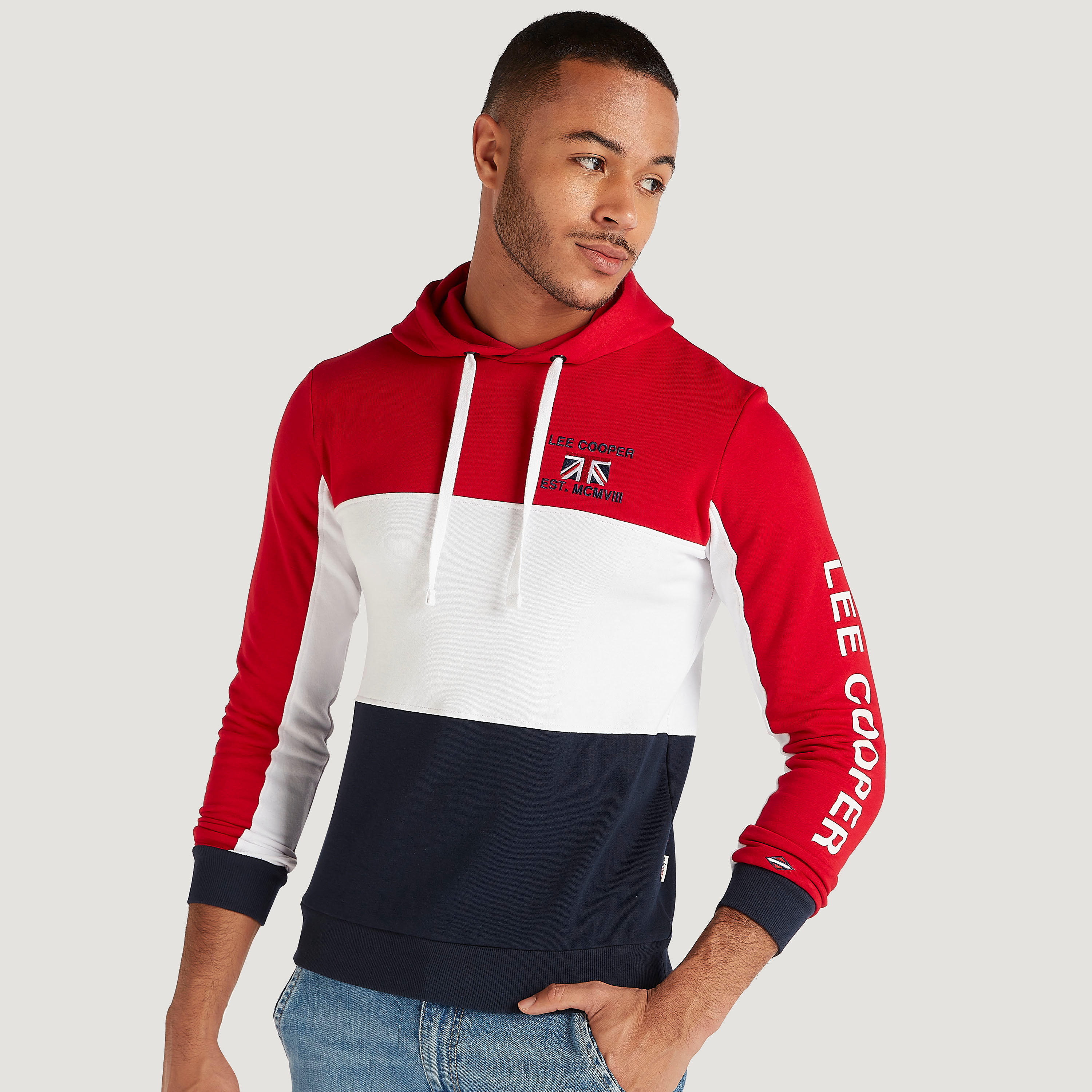 سويت شيرت بقوالب ملوّنة وأكمام طويلة وقبّعة من لي كوبر-men-winterwear-hoodiesandsweatshirts-image-1