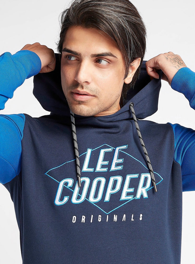 هودي مستدام بأكمام طويلة وجيوب كنغر من لي كوبر-men-winterwear-hoodiesandsweatshirts-image-3