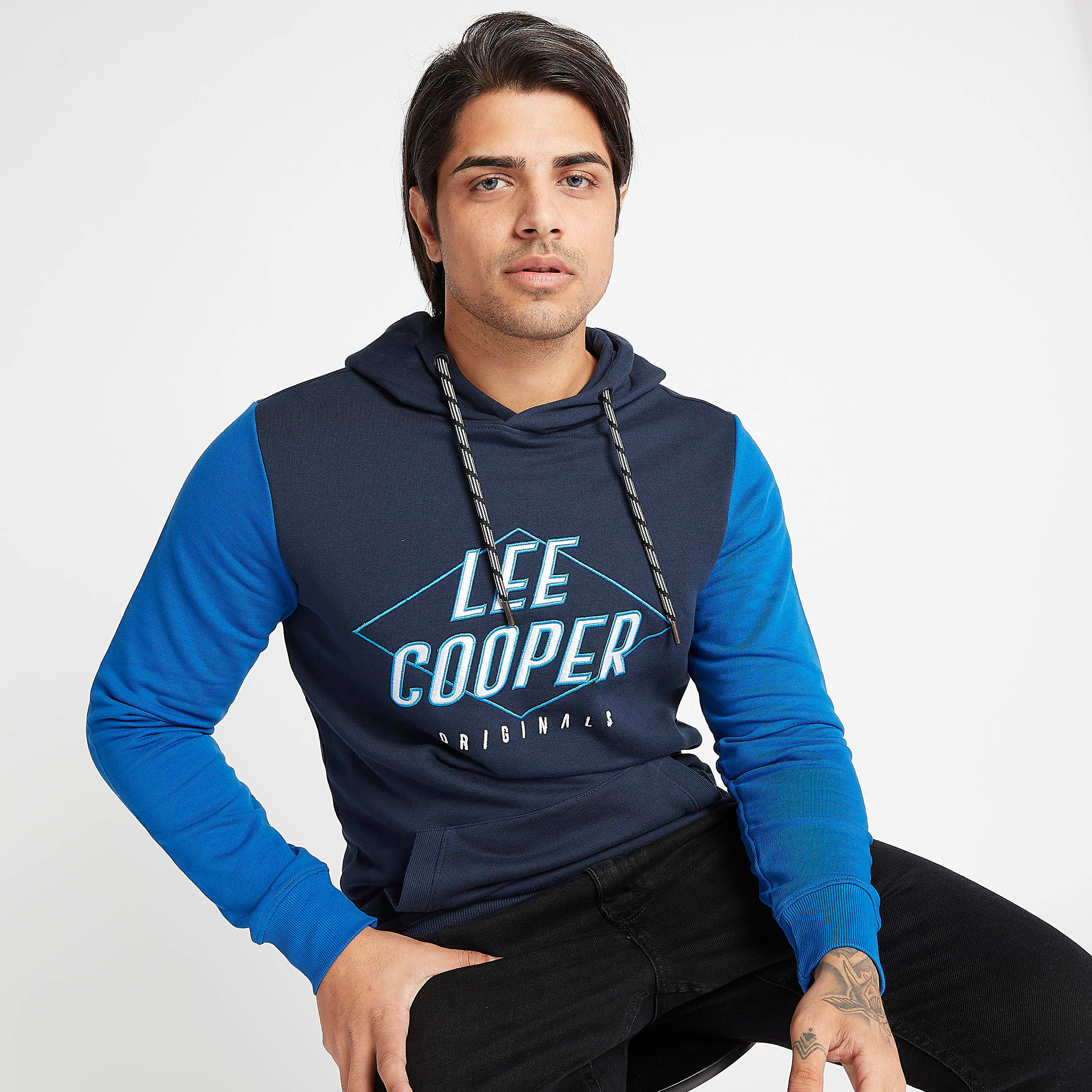 هودي مستدام بأكمام طويلة وجيوب كنغر من لي كوبر-men-winterwear-hoodiesandsweatshirts-image-6