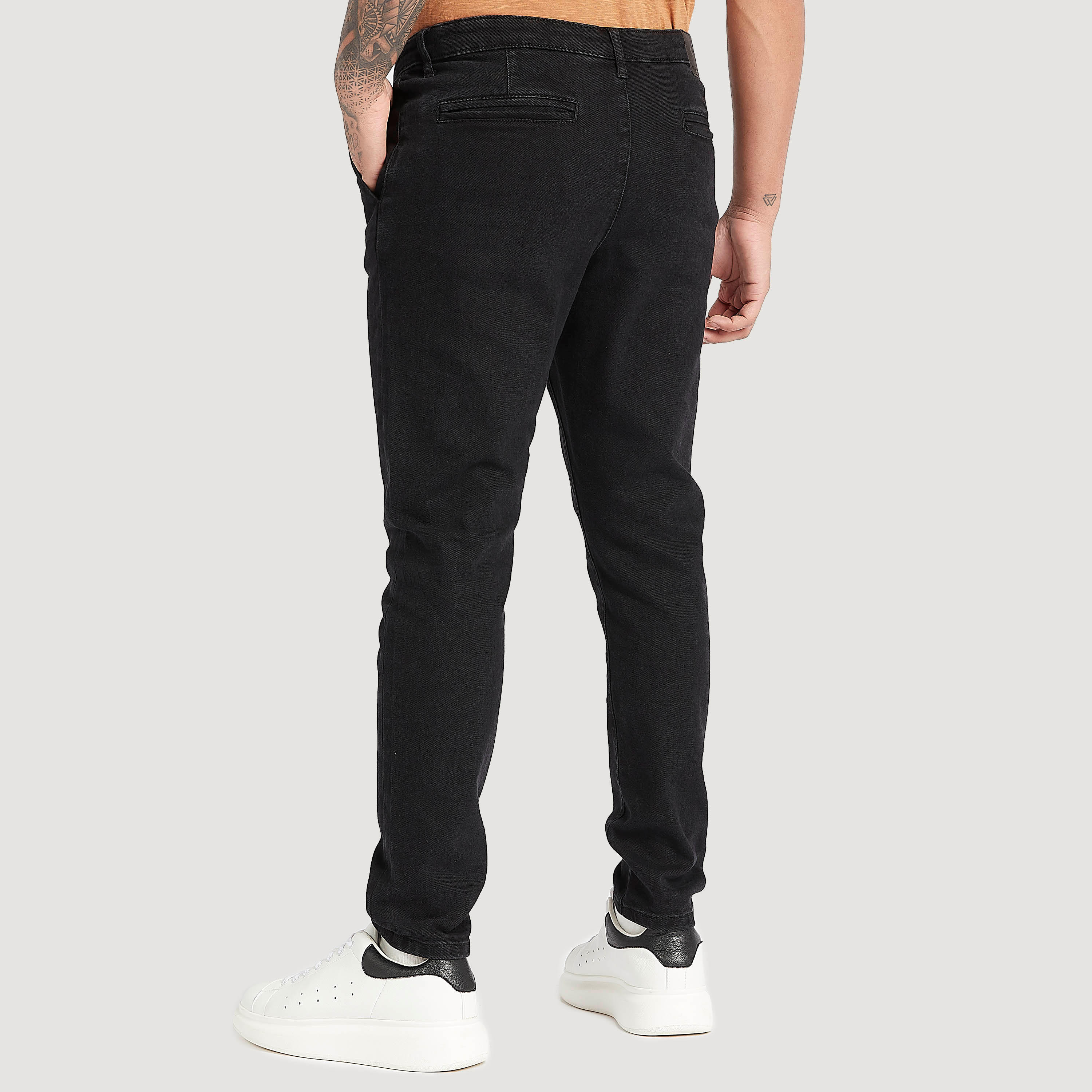 Lee Cooper Mid-Rise Carrot Fit Jeans with Button Closure-men-clothing-bottoms-jeans-image-4