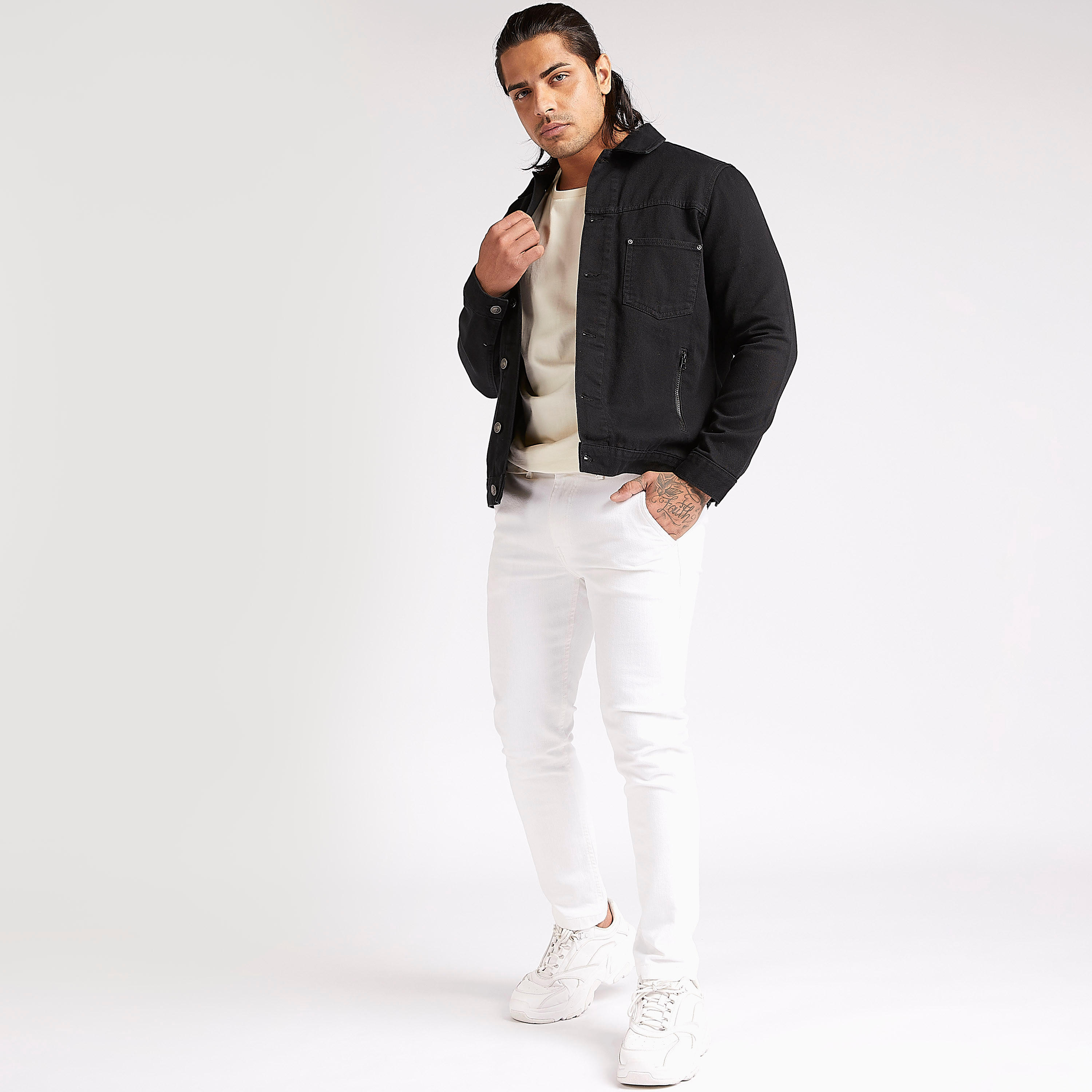 جاكيت دينم مطرّز بجيوب بسحاب من لي كوبر-men-clothing-jacketsandblazers-jackets-image-2