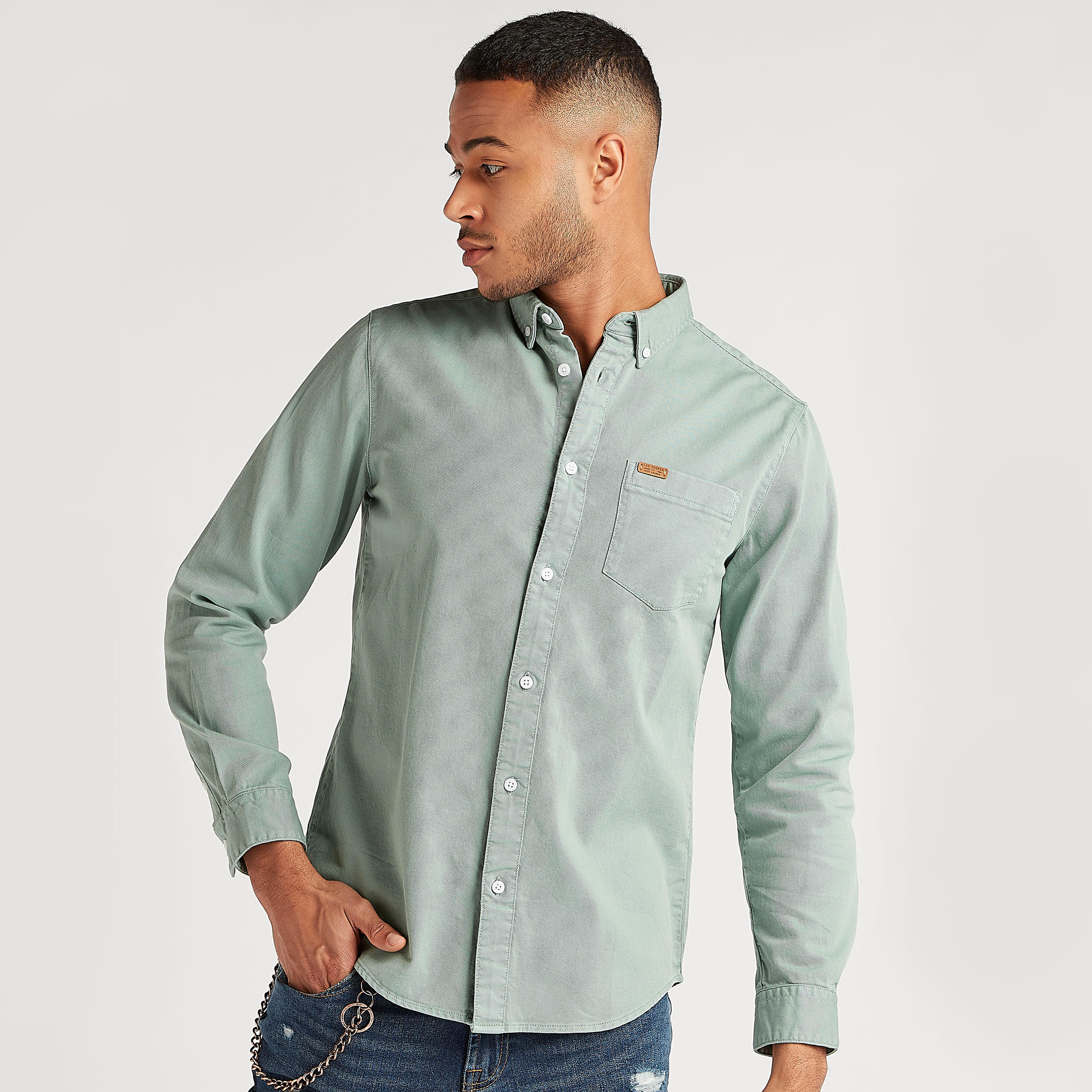 قميص بأكمام طويلة وجيب على الصّدر من لي كوبر-men-clothing-shirts-image-4