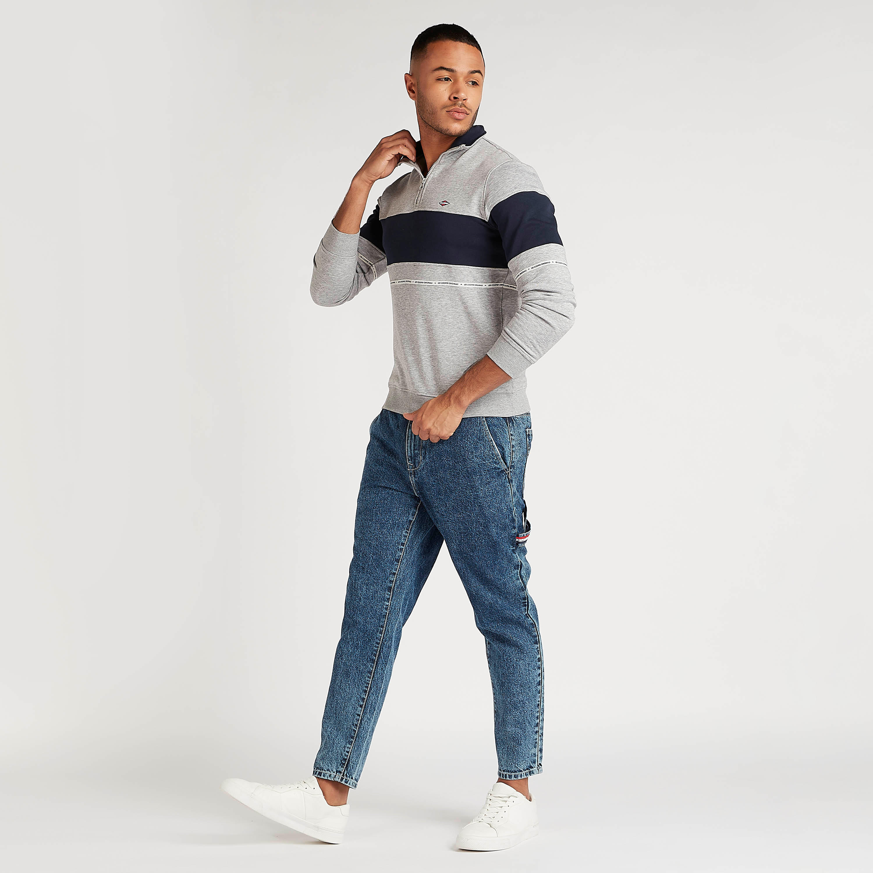 بنطلون جينز دنيم بأطراف ضيّقة وخصر متوسّط الارتفاع وزر إغلاق من لي كوبر-men-clothing-bottoms-jeans-image-5