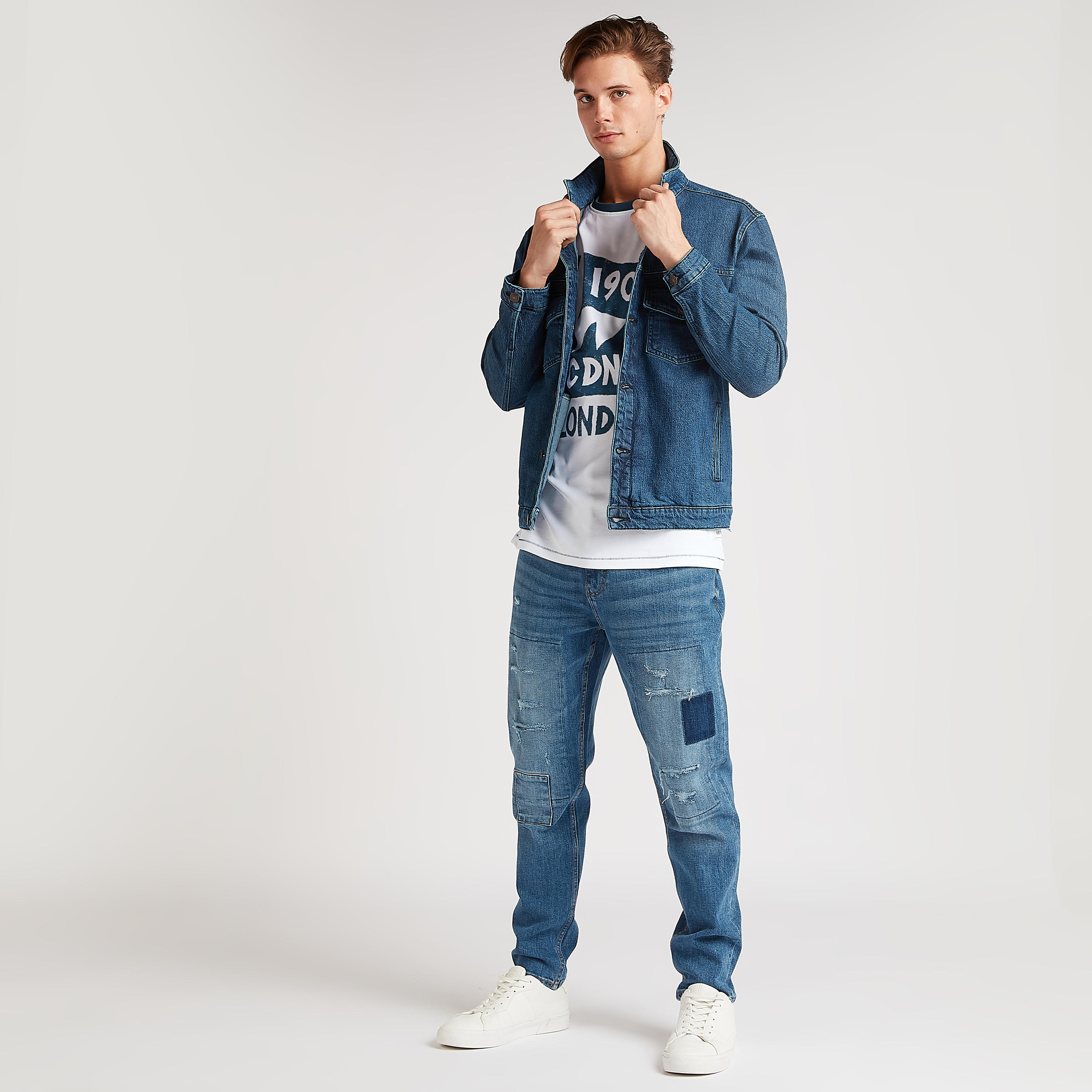 جاكيت دنيم مطرّز بجيوب بطيّة من لي كوبر-men-clothing-jacketsandblazers-jackets-image-2