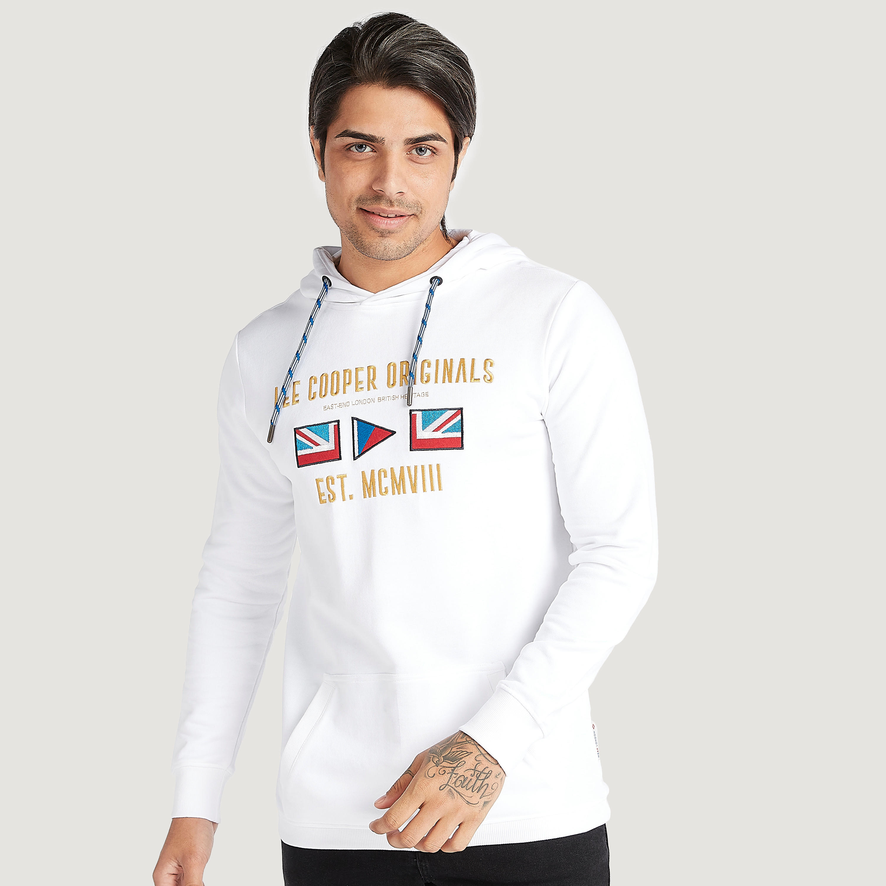 هودي بطبعات وأكمام طويلة وجيوب كنغر من لي كوبر-men-winterwear-hoodiesandsweatshirts-image-1