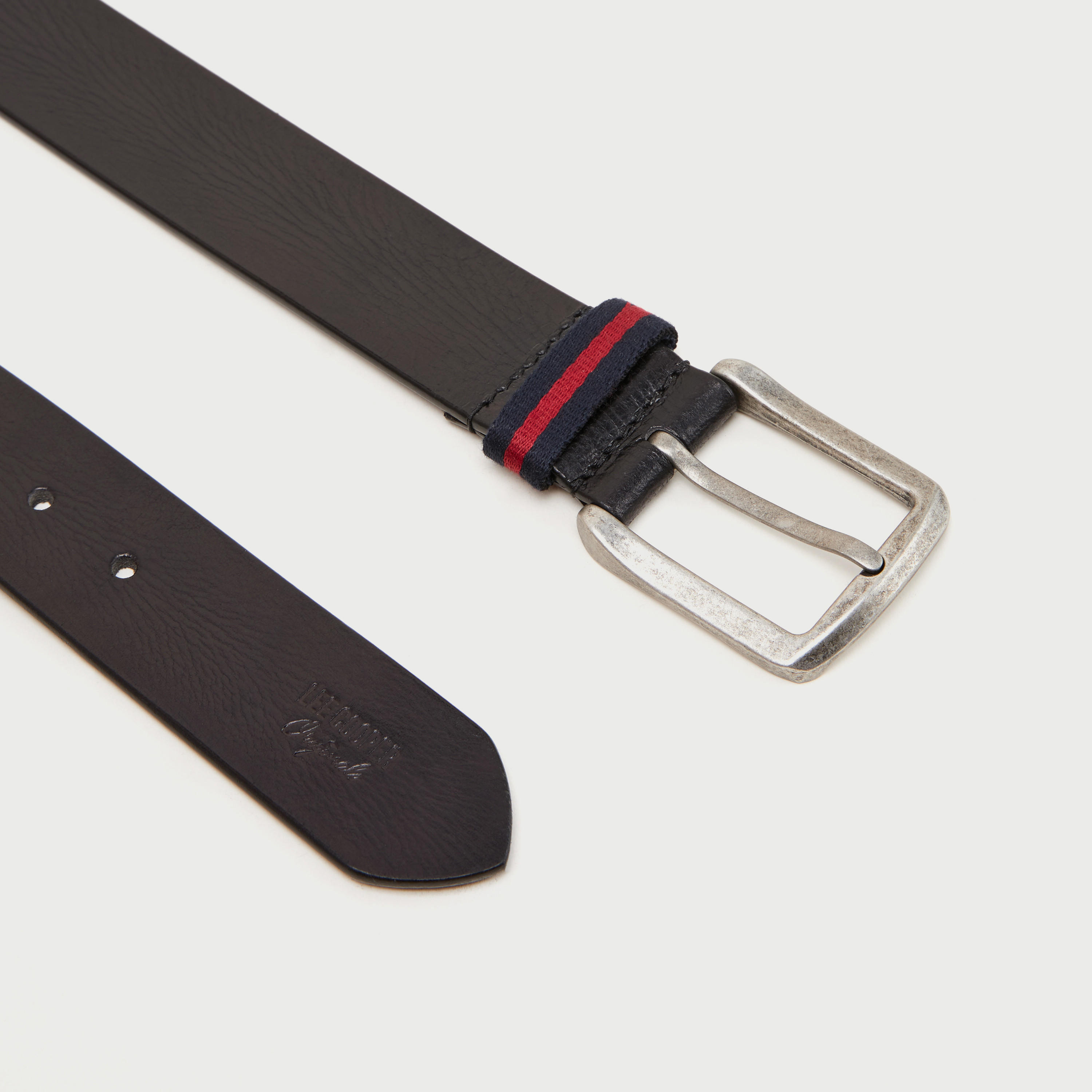 حزام خصر جلد بارز الملمس بإبزيم بدبّوس من لي كوبر-men-beltsandwallets-belts-image-5