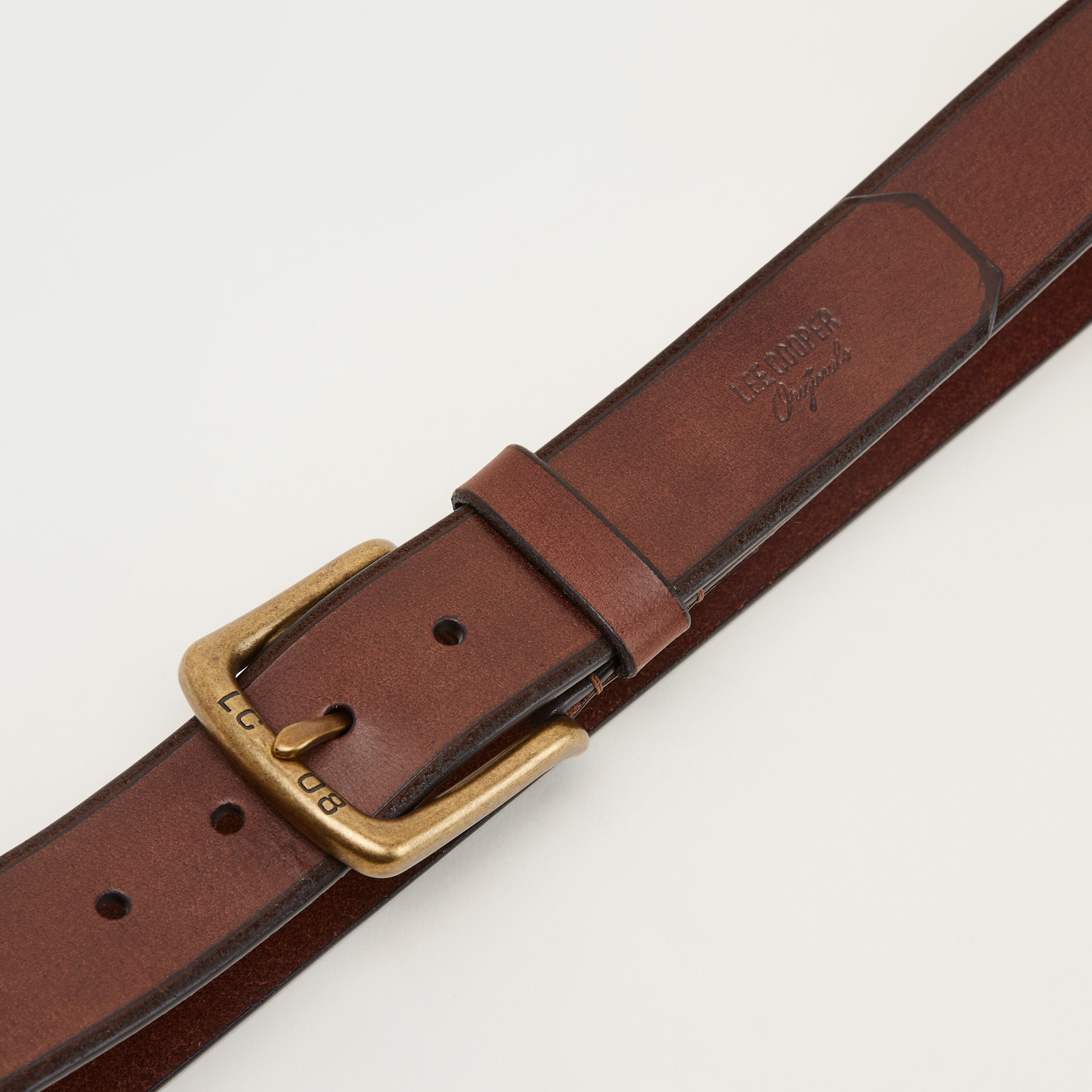 حزام خصر جلد بارز الملمس بإبزيم بدبّوس من لي كوبر-men-beltsandwallets-belts-image-3
