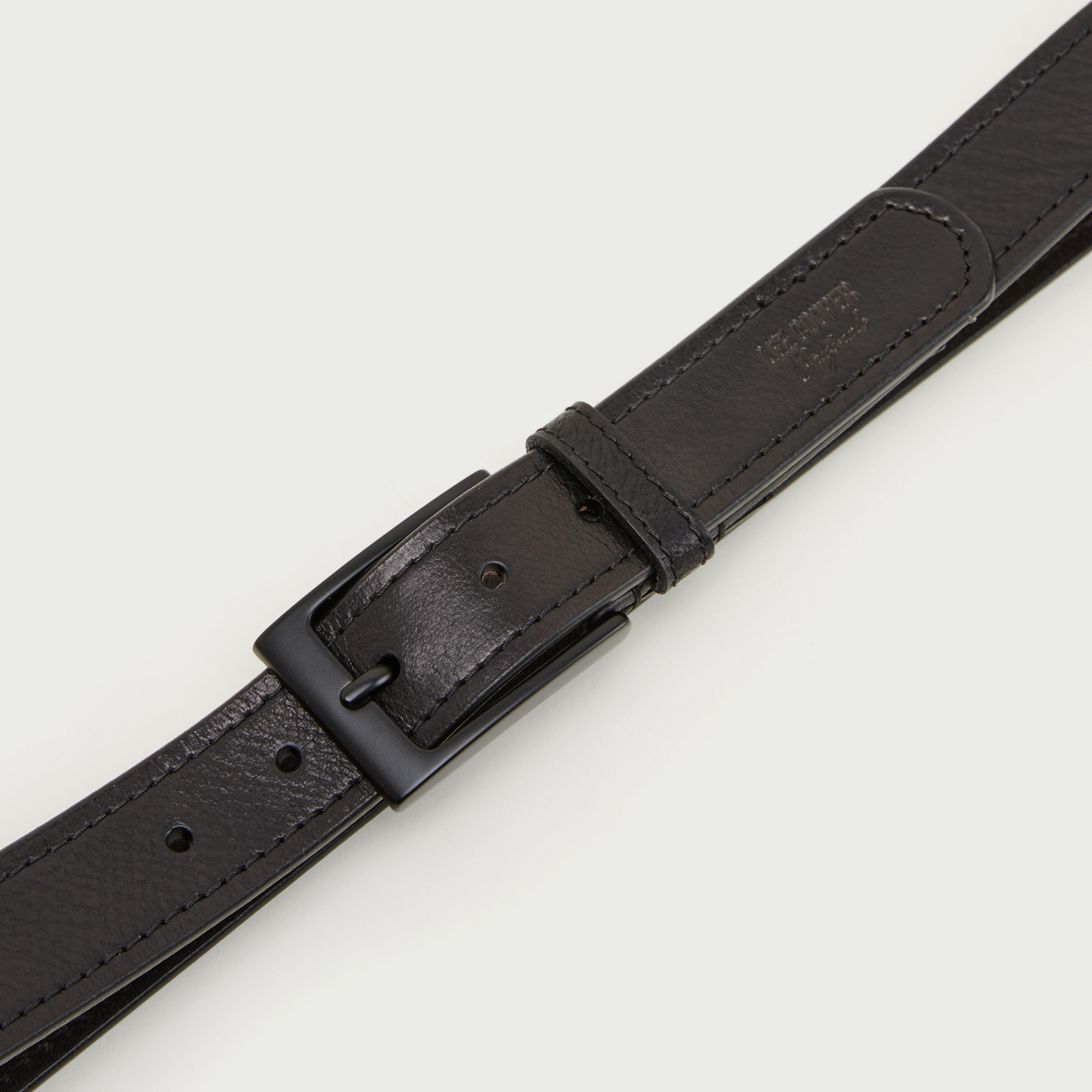 حزام خصر جلد بارز الملمس بإبزيم بدبّوس من لي كوبر-men-beltsandwallets-belts-image-3