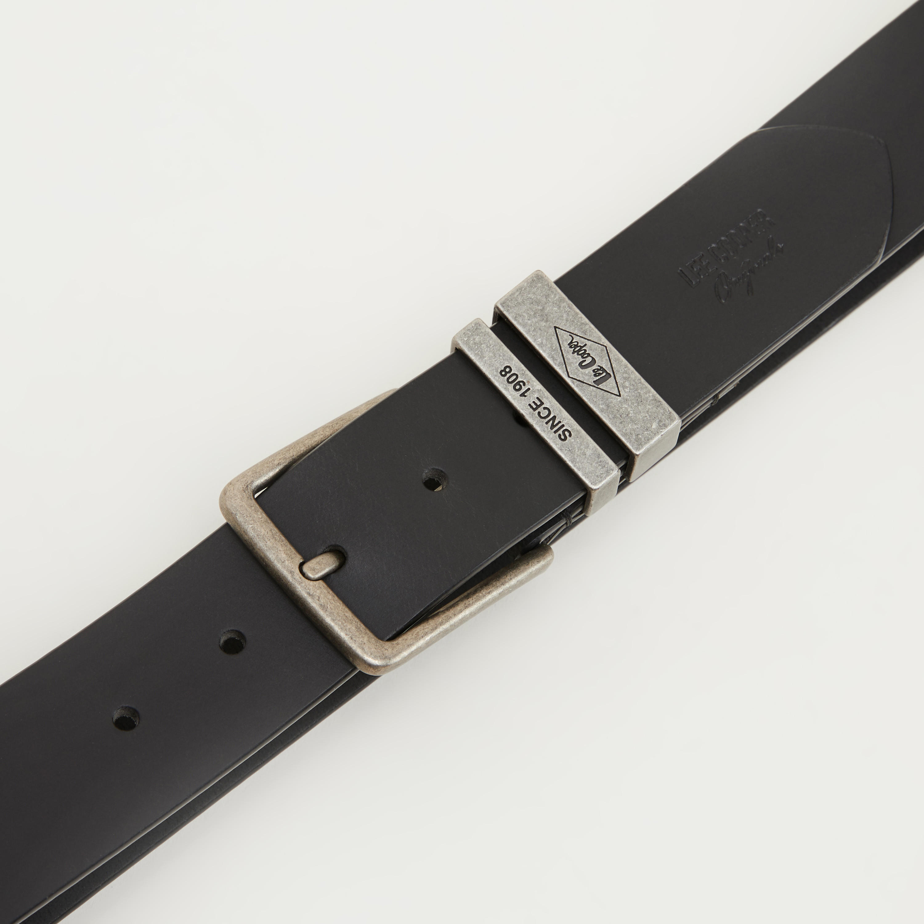 حزام خصر جلد سادة بإبزيم بدبّوس من لي كوبر-men-beltsandwallets-belts-image-3