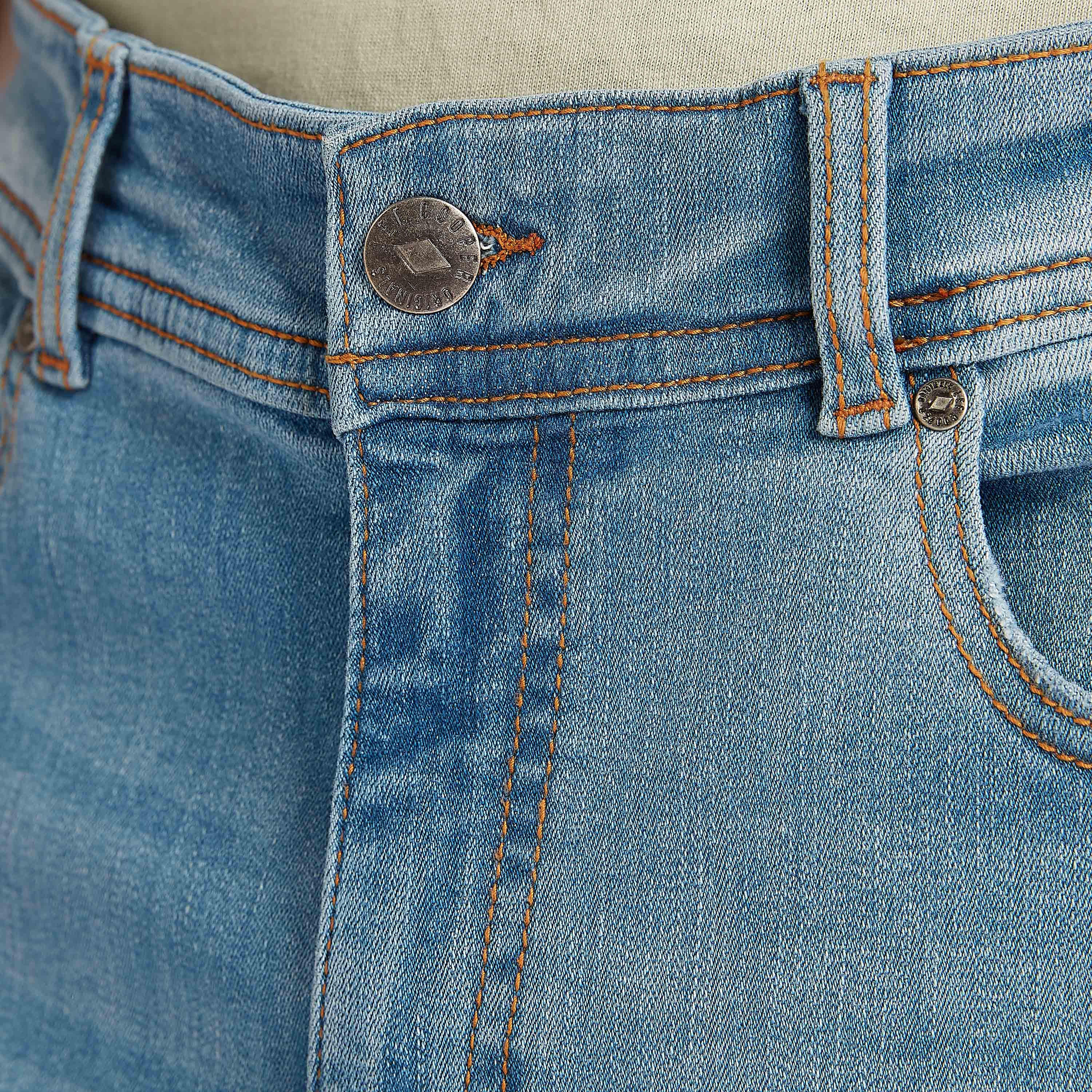 بنطلون جينز دنيم سادة سكيني فيتن بخصر متوسّط الارتفاع من لي كوبر-men-clothing-bottoms-jeans-image-3