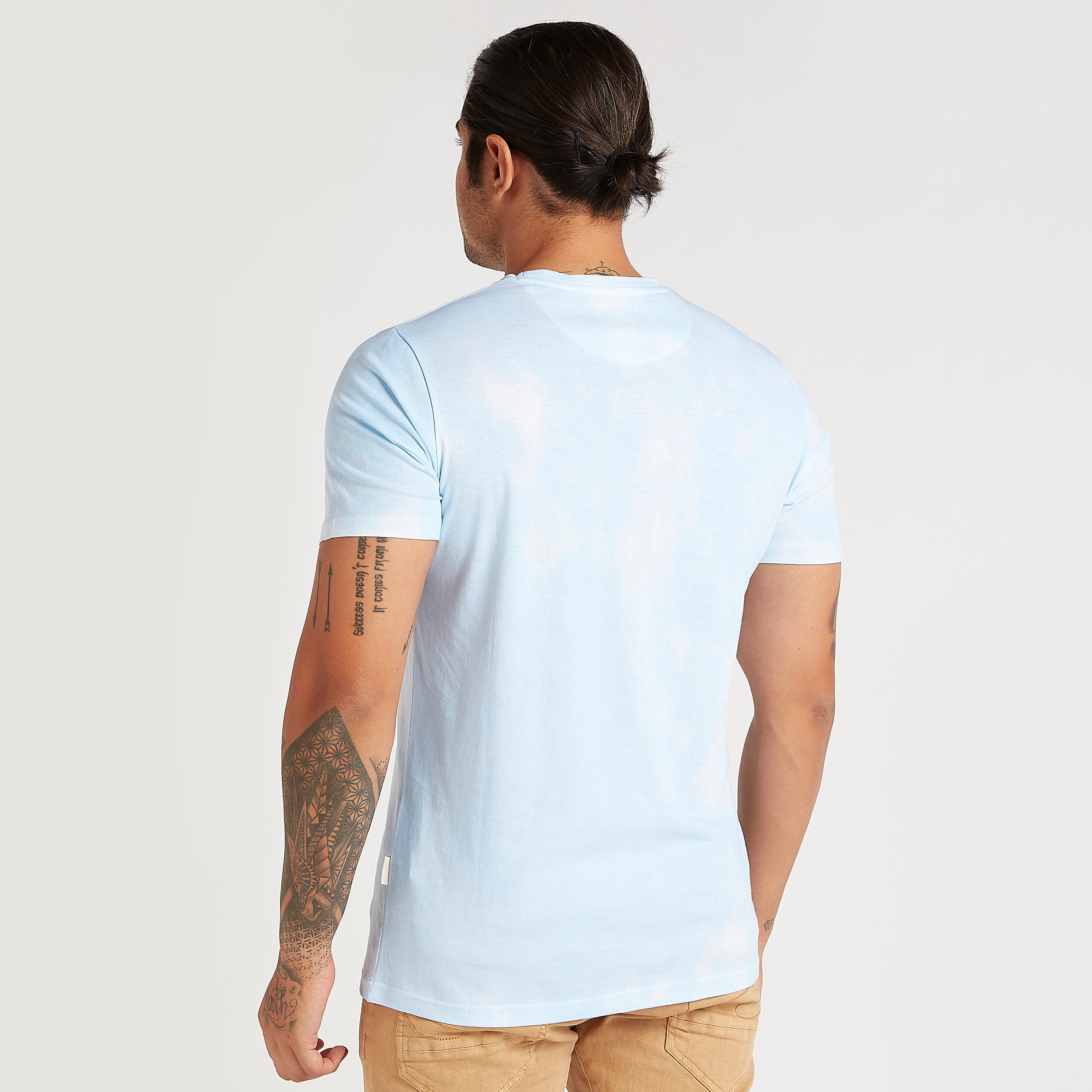 تيشيرت بياقة ضيّقة وأكمام قصيرة من لي كوبر-men-clothing-tshirtsandpolos-tshirts-image-4