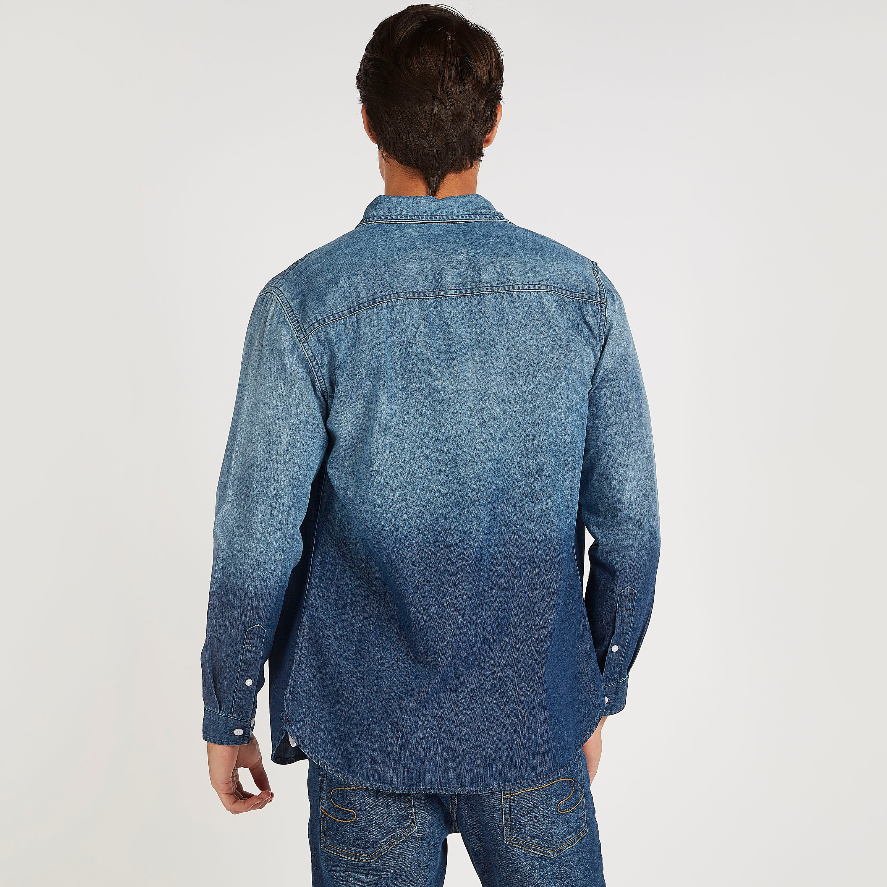 قميص كاروهات بألوان متدرجة بأكمام طويلة من لي كوبر-men-clothing-shirts-image-4