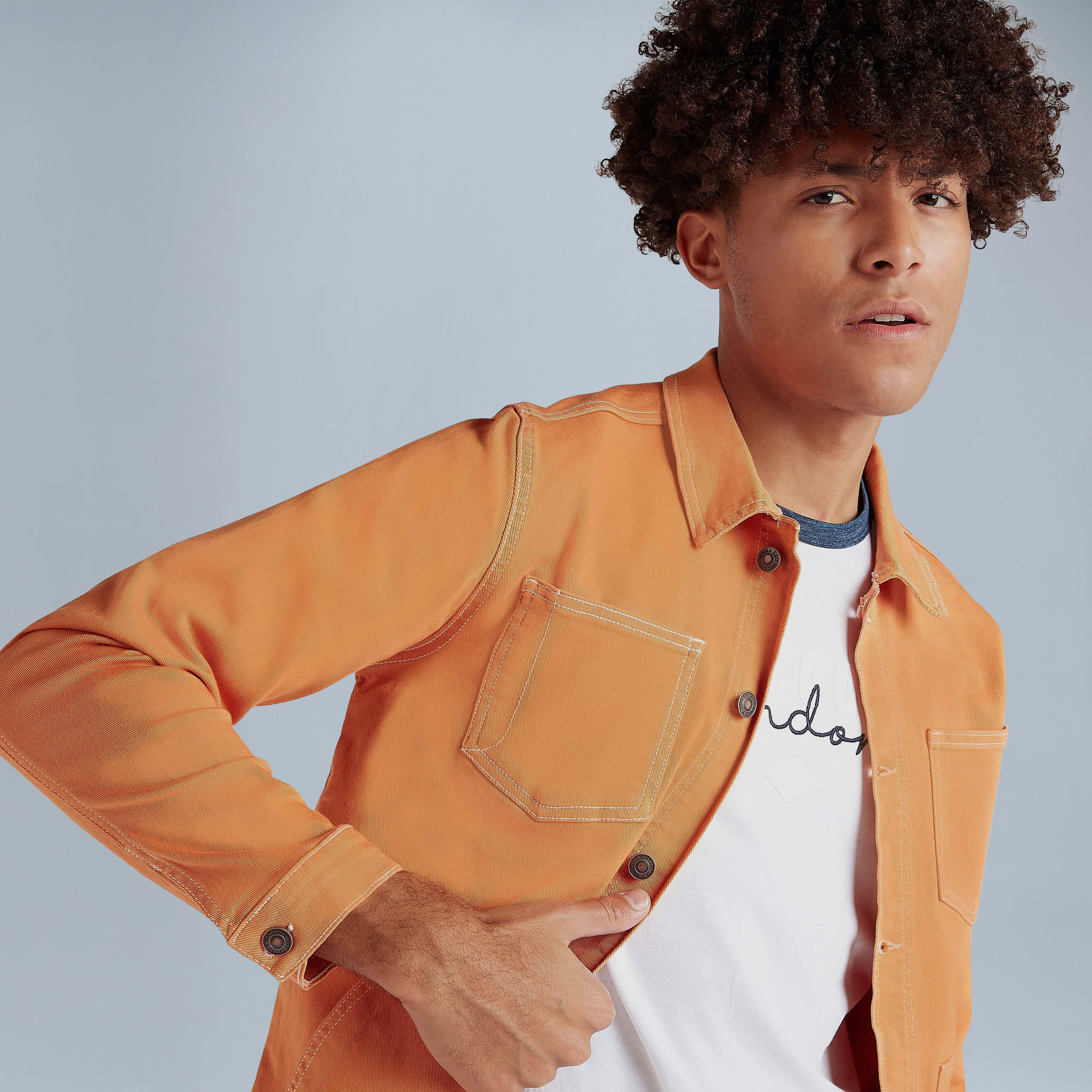 جاكيت دينم بقبّعة وأكمام طويلة من لي كوبر-men-clothing-jacketsandblazers-jackets-image-1