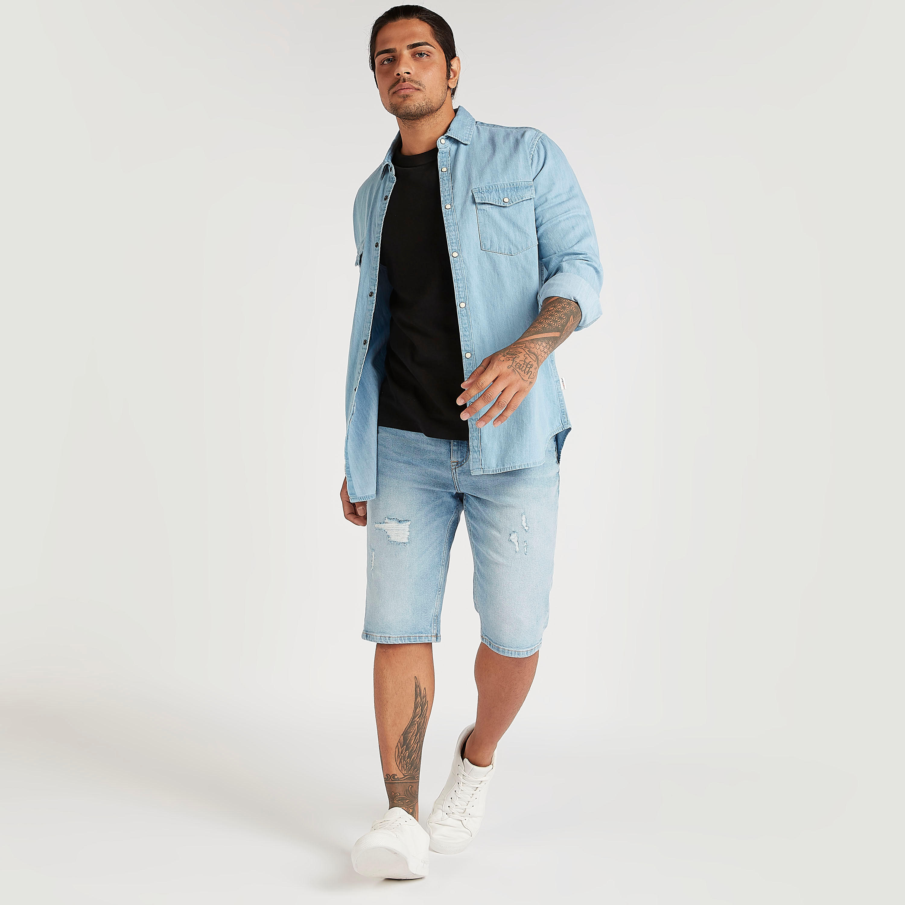قميص دنيم سادة بأكمام طويلة وجيوب من لي كوبر-men-clothing-shirts-image-2