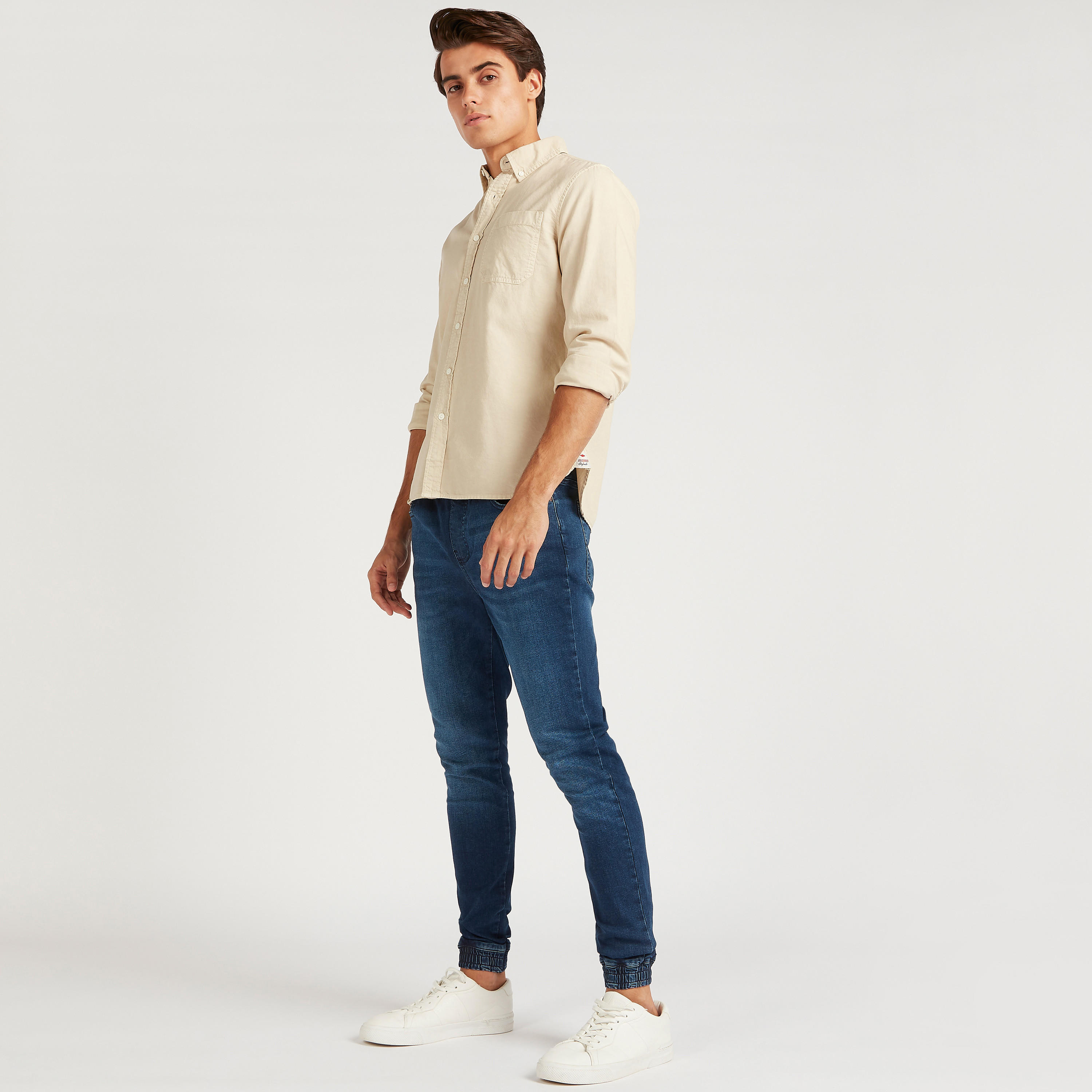 Lee Cooper Solid Oxford Shirt with Long Sleeves and Chest Pocket-men-clothing-shirts-image-2