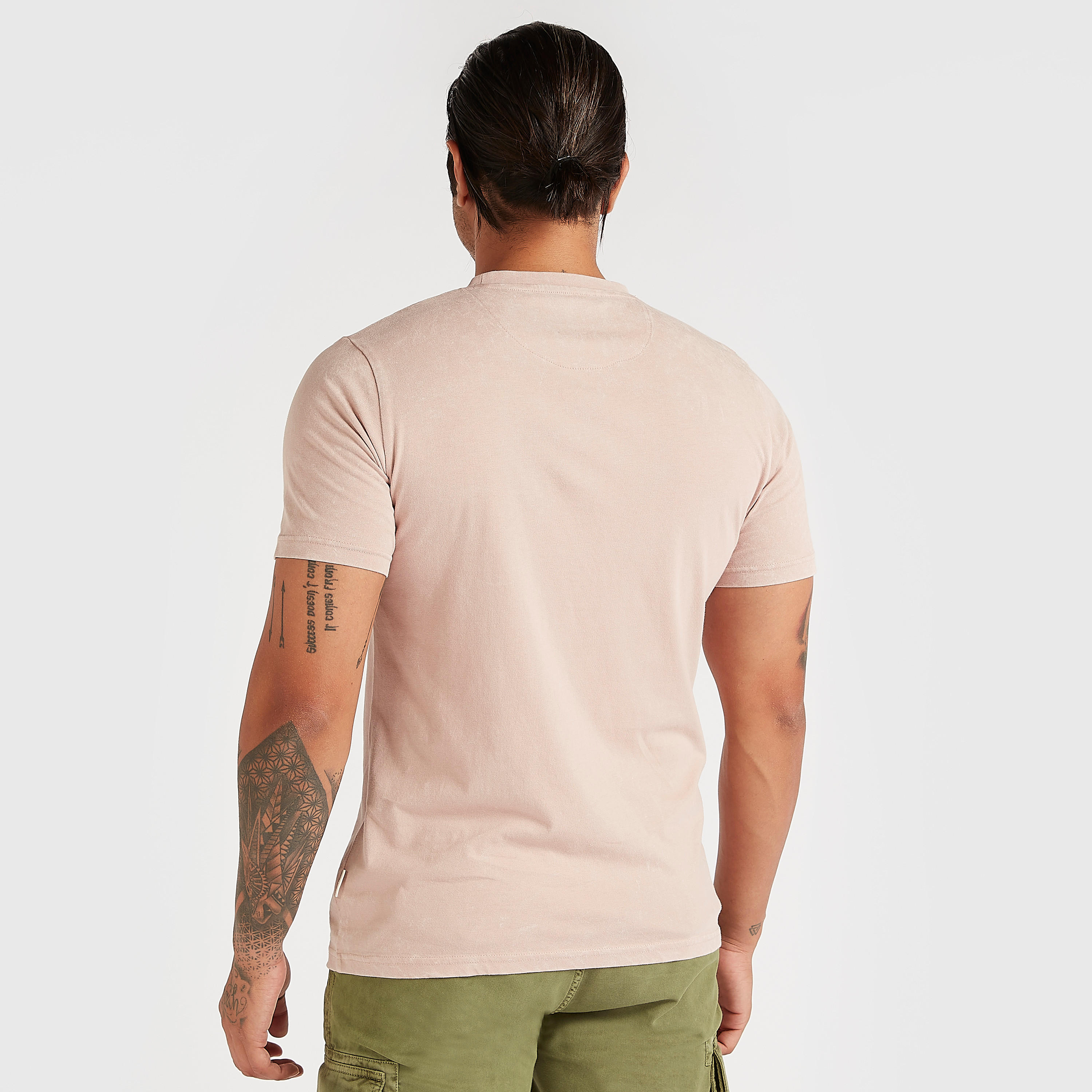 تيشيرت بارز الملمس بياقة ضيّقة وأكمام قصيرة من لي كوبر-men-clothing-tshirtsandpolos-tshirts-image-4