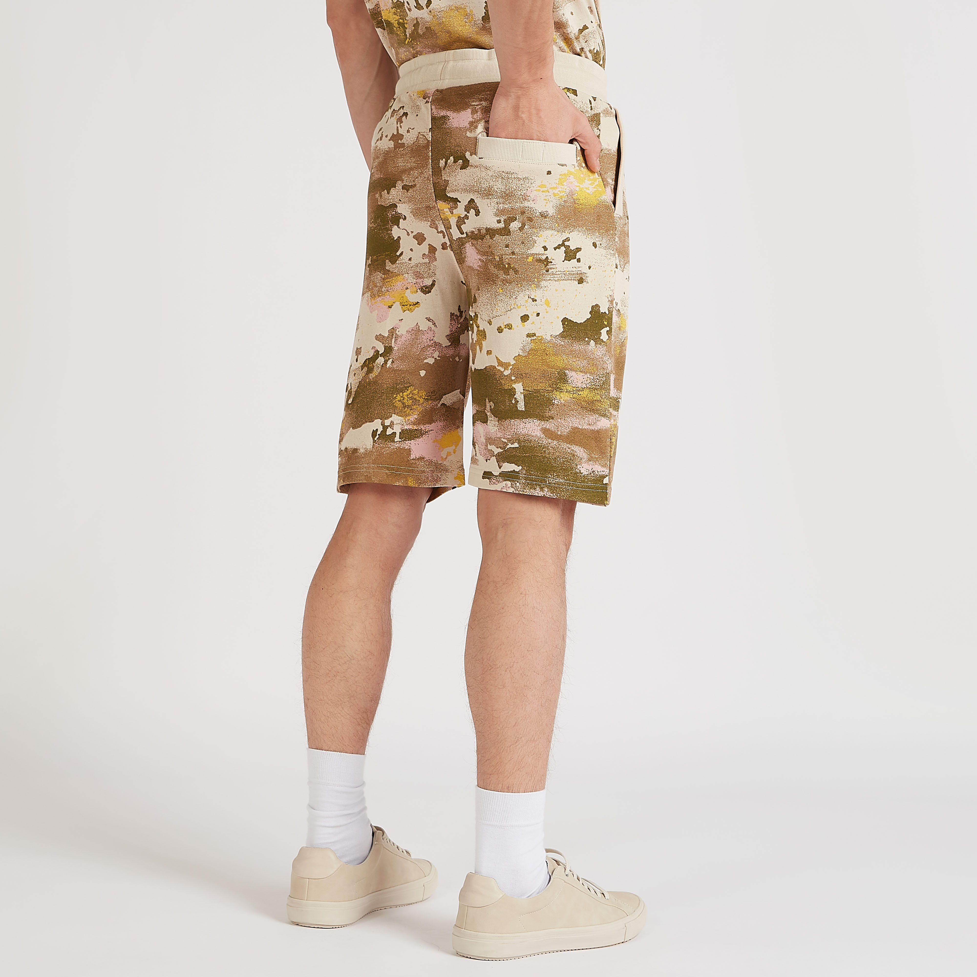 شورت برباط إغلاق وطبعات من لي كوبر-men-clothing-bottoms-shorts-image-1