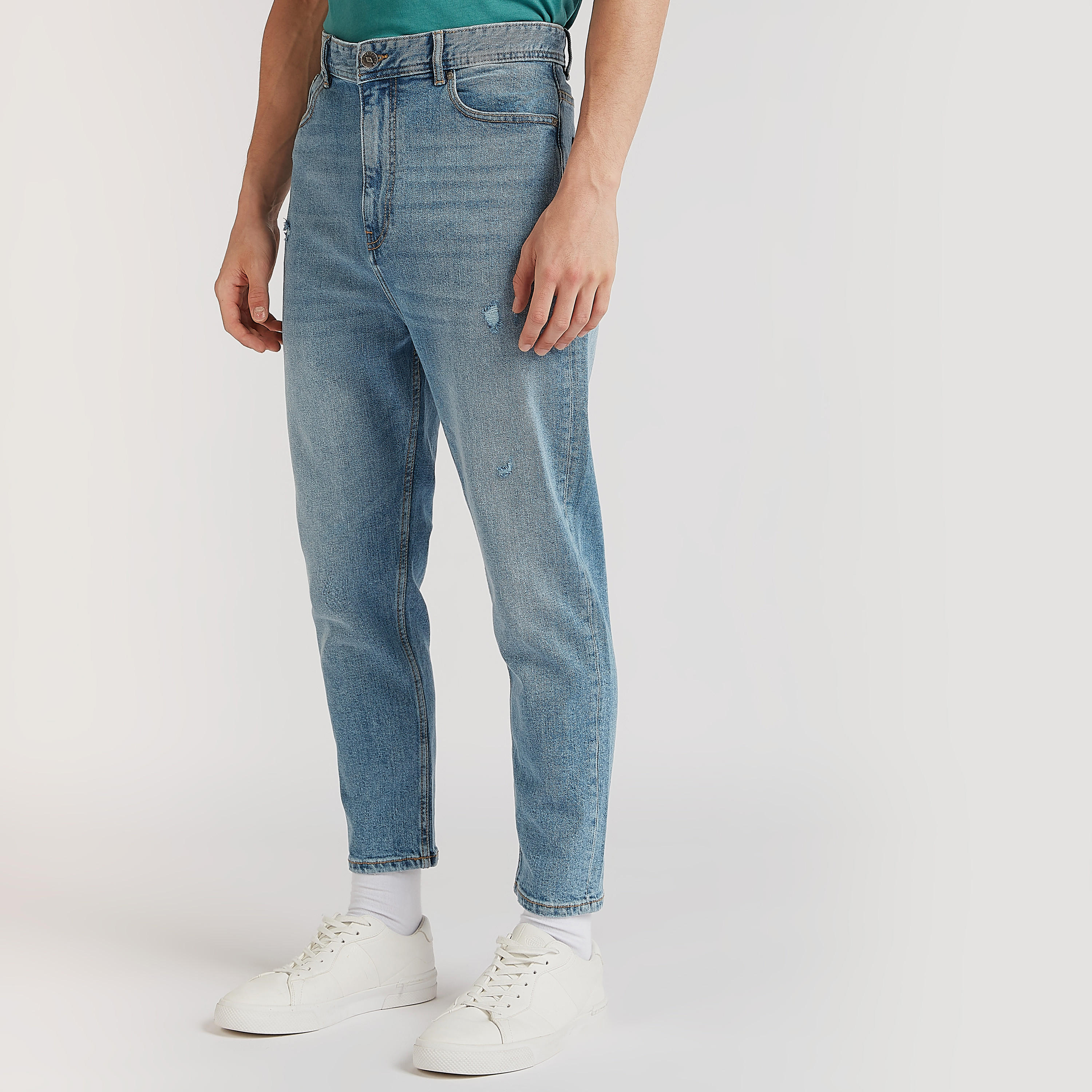 بنطلون جينز دنيم بقصّة سكيني وخصر منخفض من لي كوبر-men-clothing-bottoms-jeans-image-4