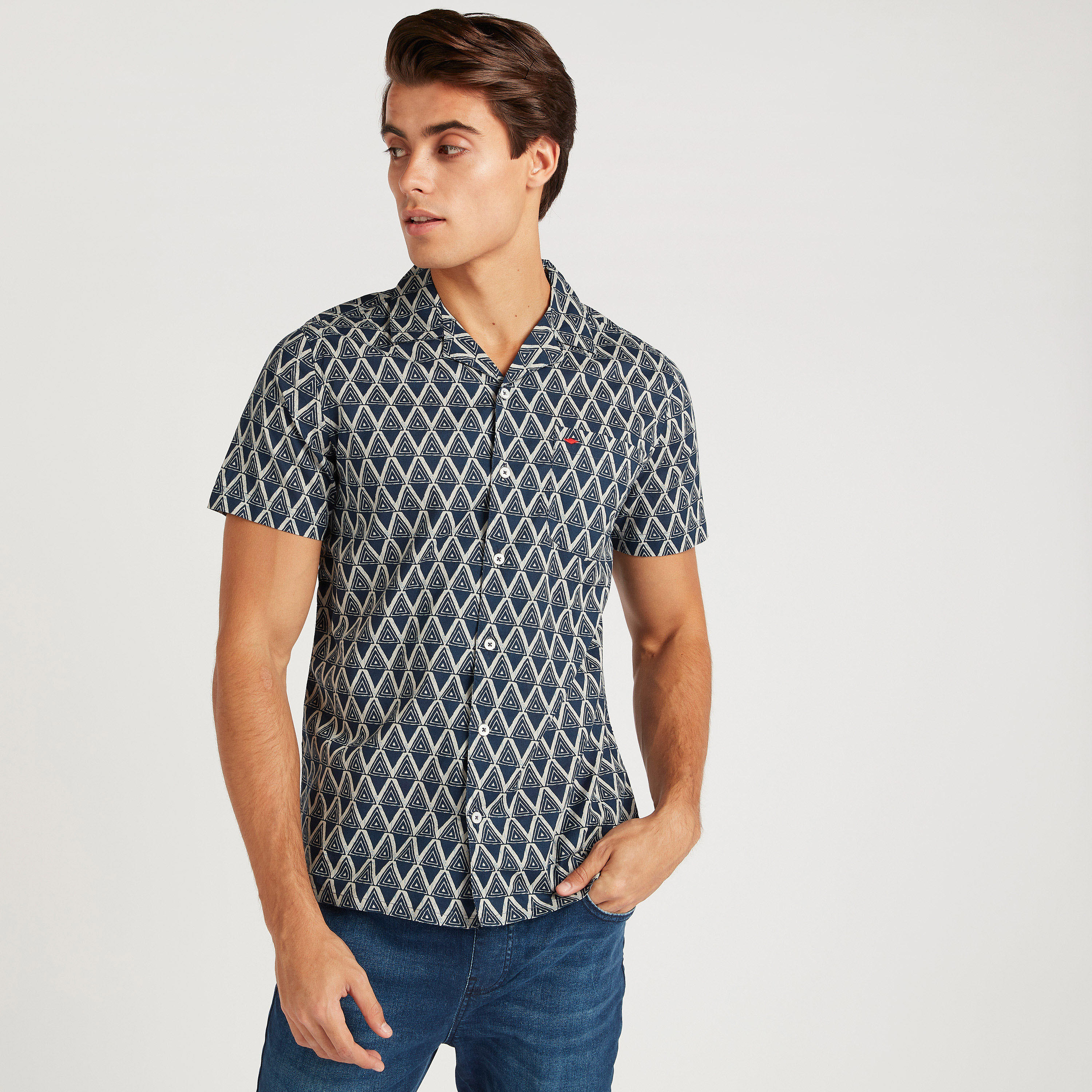 قميص بأكمام قصيرة وطبعات من لي كوبر-men-clothing-shirts-image-1