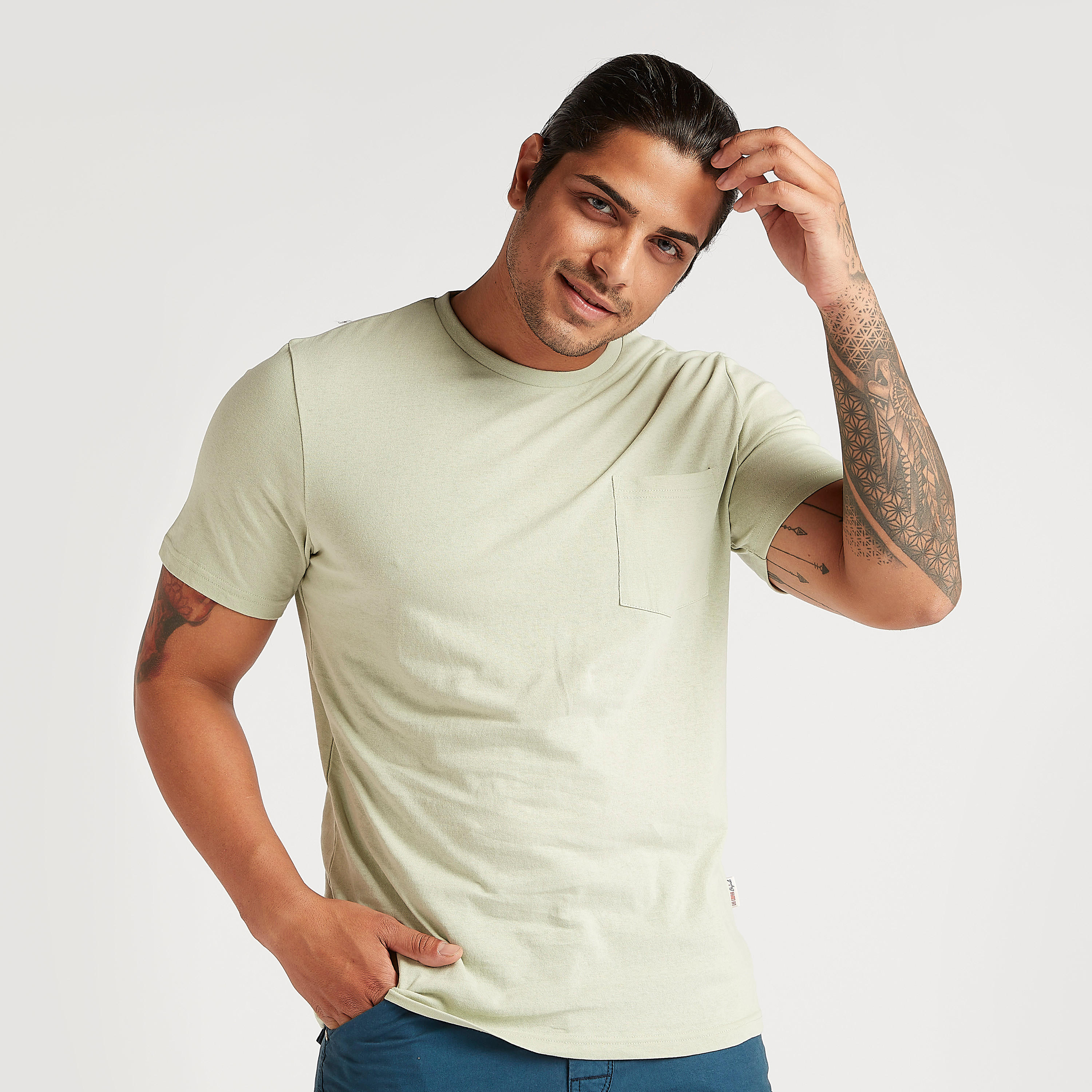 تيشيرت بأكمام قصيرة وطبعات من لي كوبر-men-clothing-tshirtsandpolos-tshirts-image-5