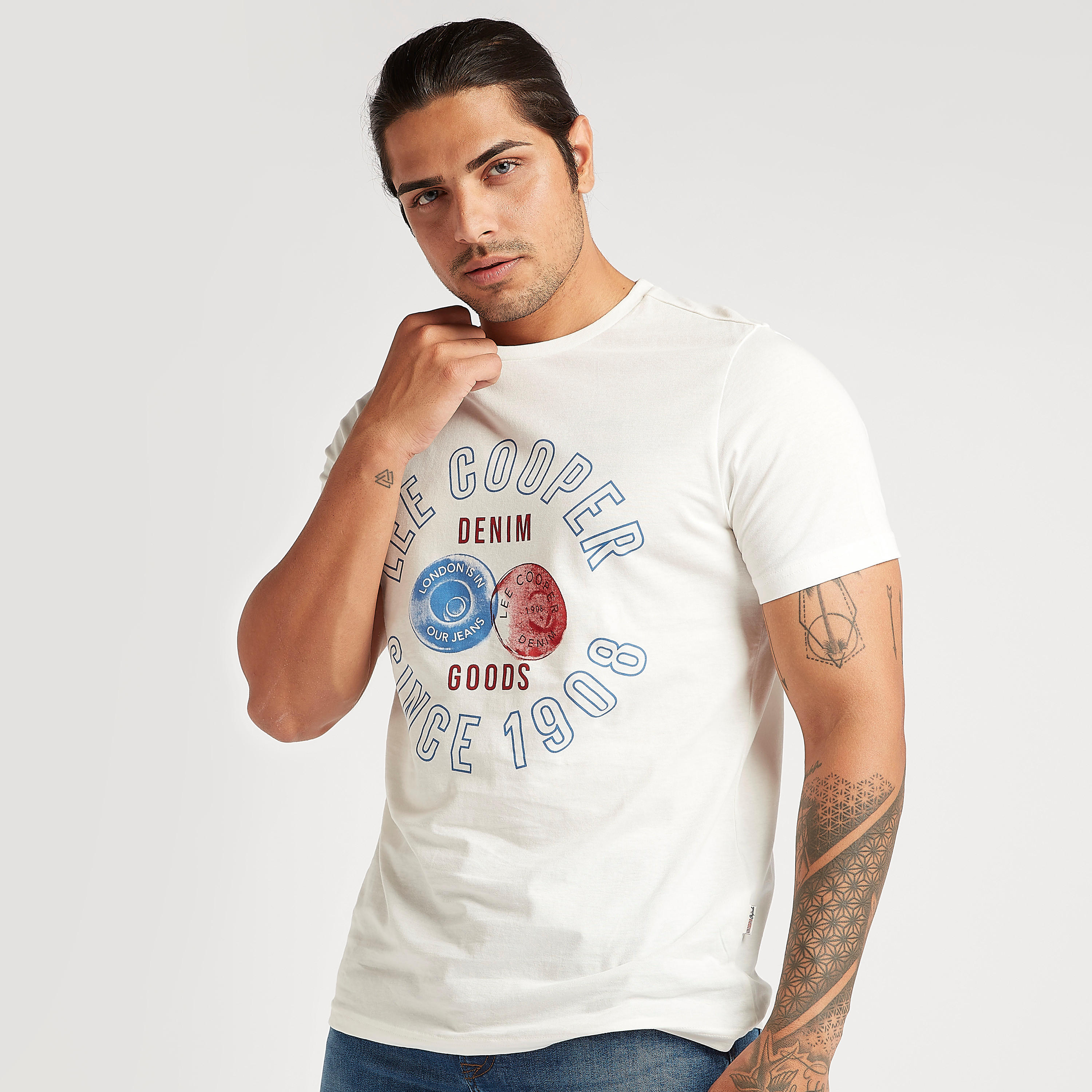 تيشيرت بأكمام قصيرة وطبعات من لي كوبر-men-clothing-tshirtsandpolos-tshirts-image-4