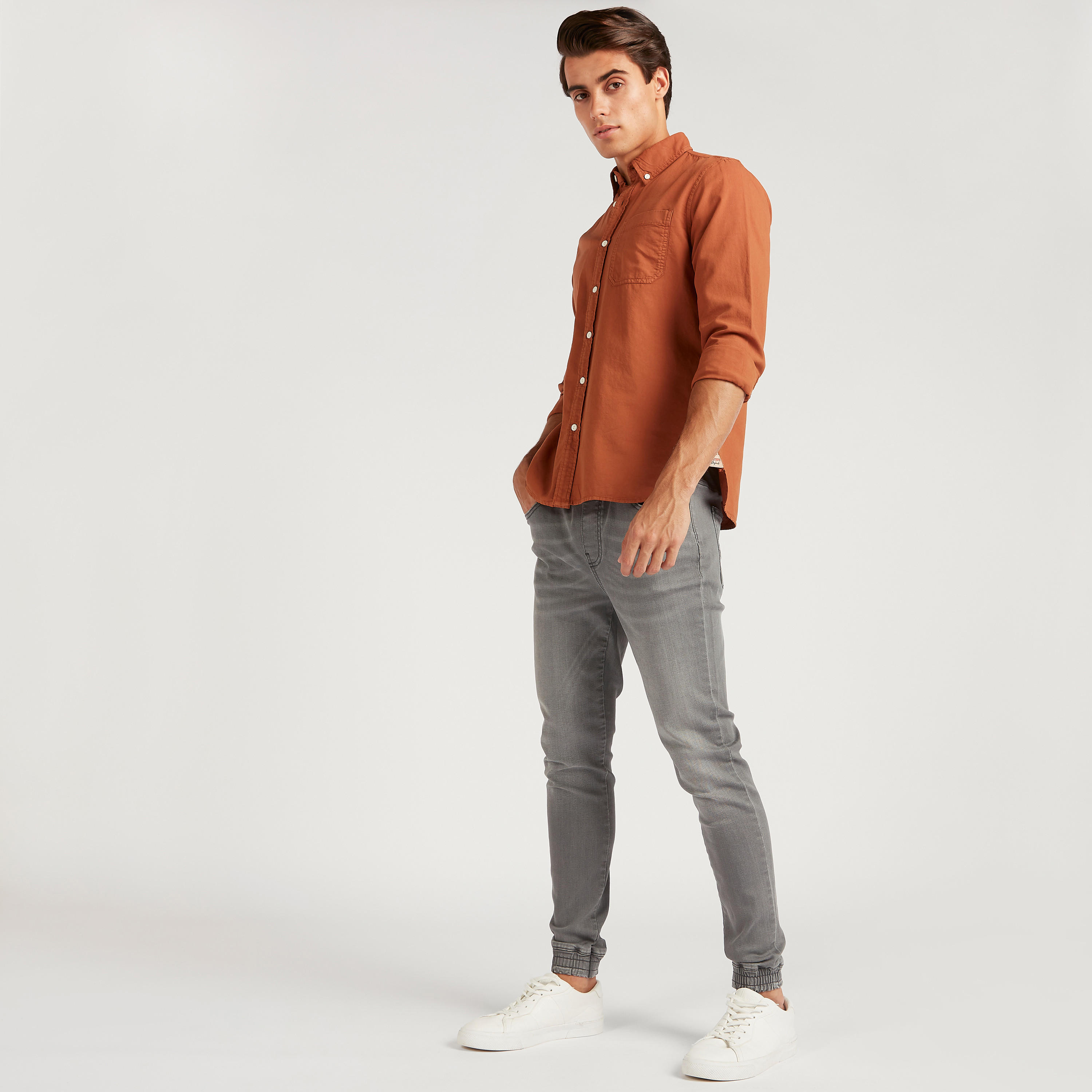 قميص أكسفورد مصبوغ وياقة عادية-men-clothing-shirts-image-4