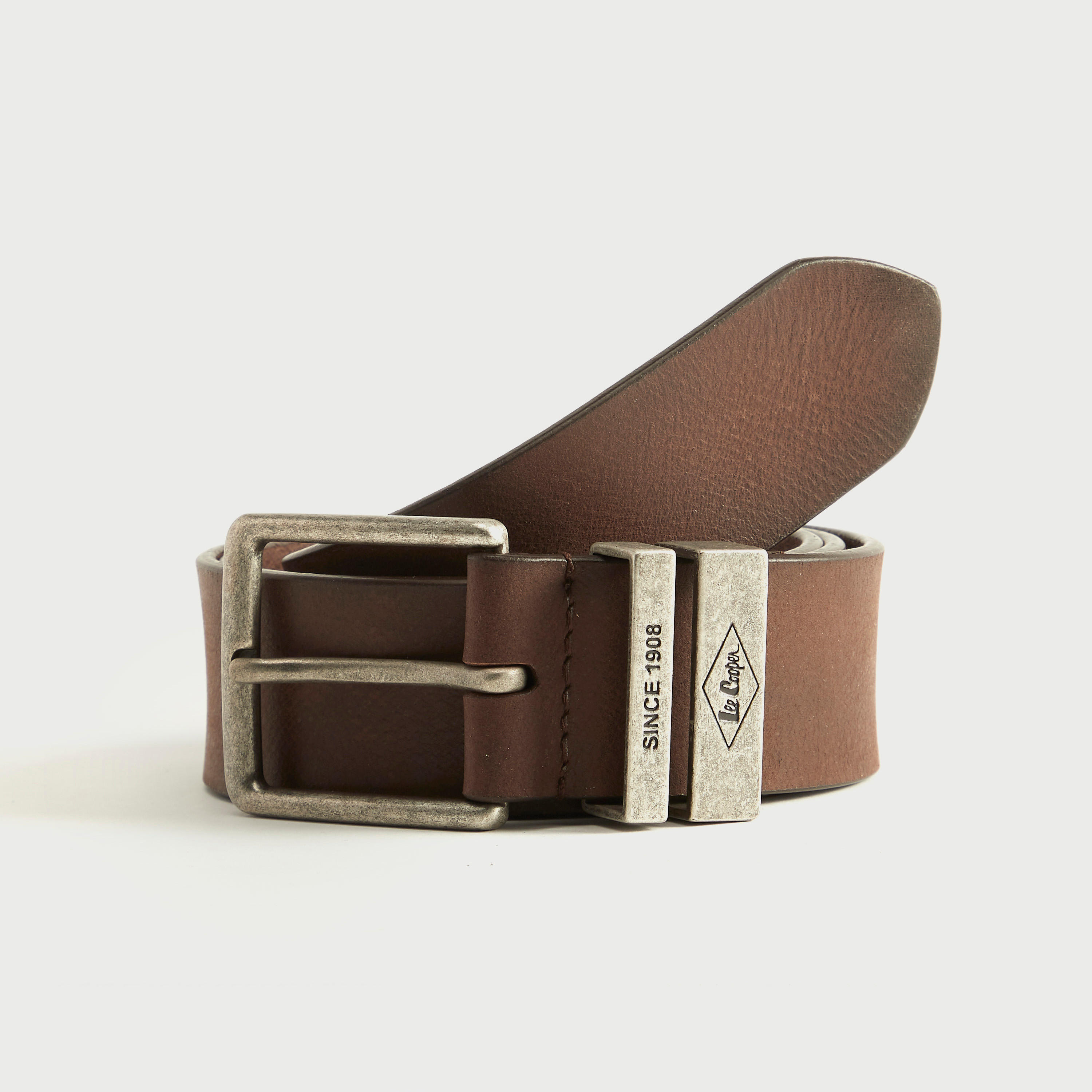 حزام جلد بارز الملمس بإبزيم بدبوس من لي كوبر-men-beltsandwallets-belts-image-1