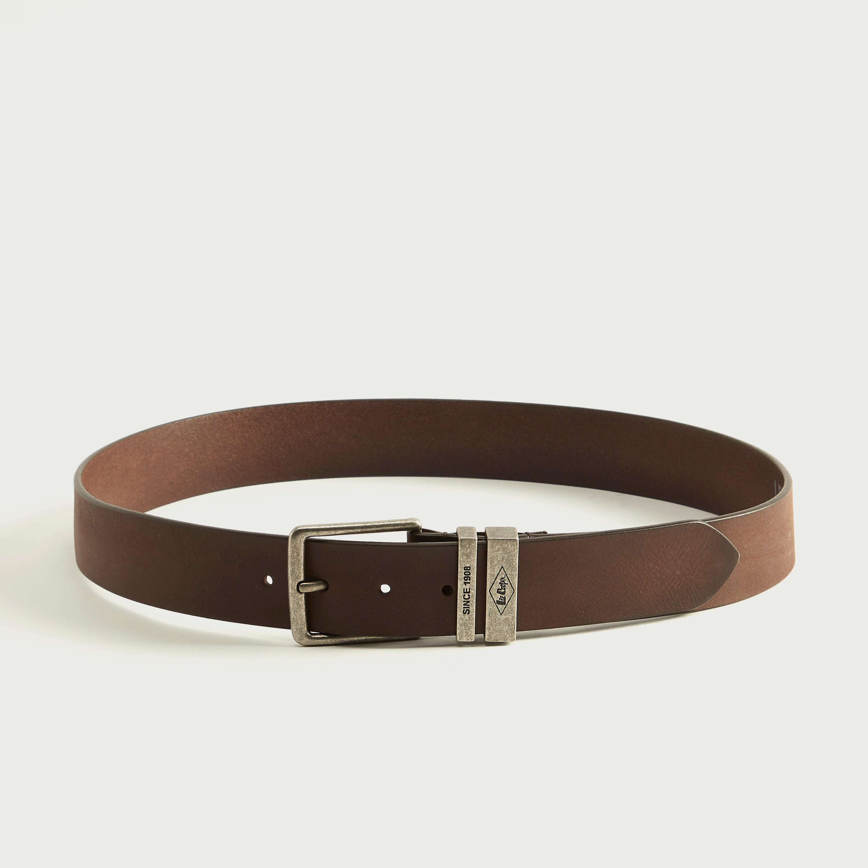 حزام جلد بارز الملمس بإبزيم بدبوس من لي كوبر-men-beltsandwallets-belts-image-2