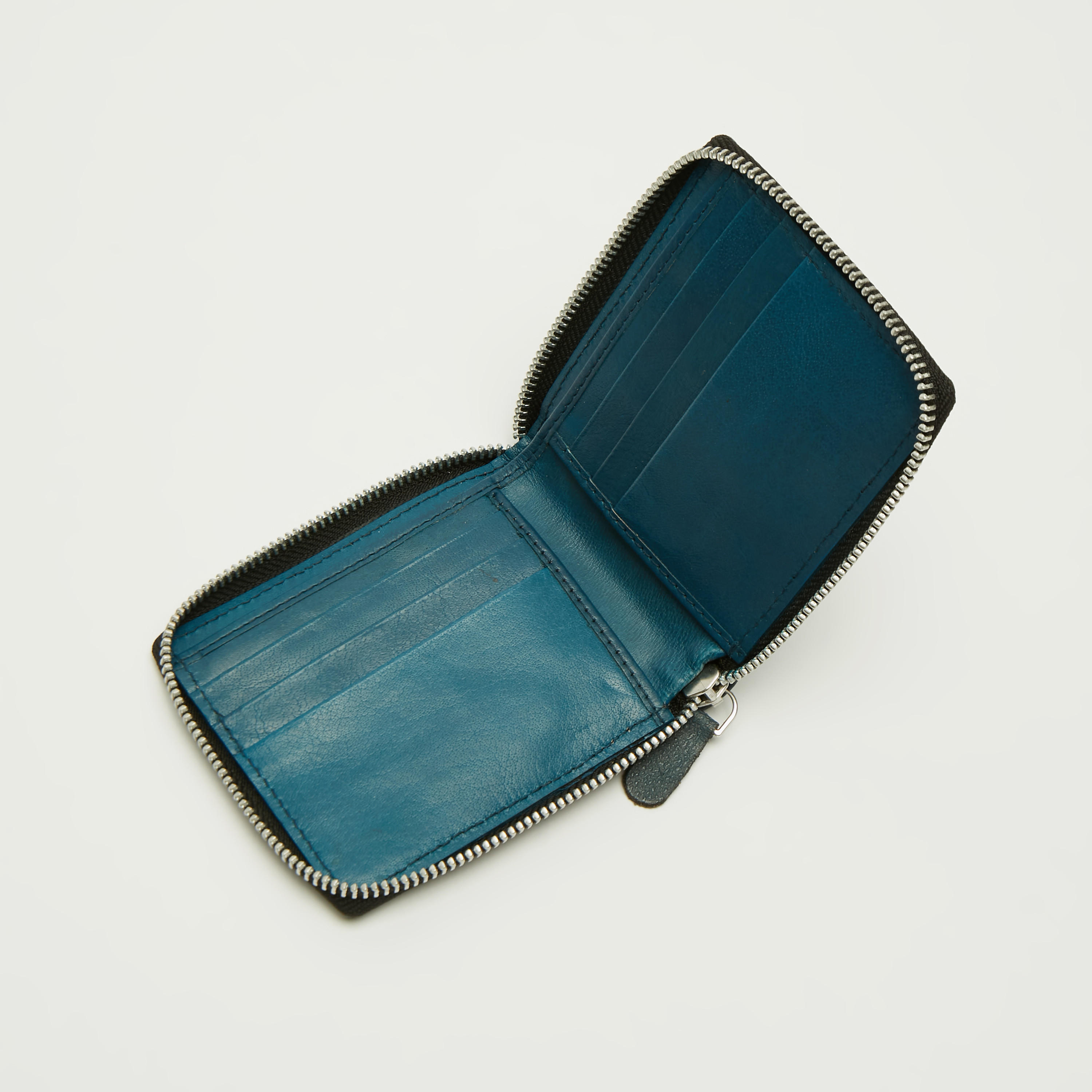 محفظة جلد بارزة الملمس بطيّة مزدوجة من لي كوبر-men-beltsandwallets-wallets-image-2