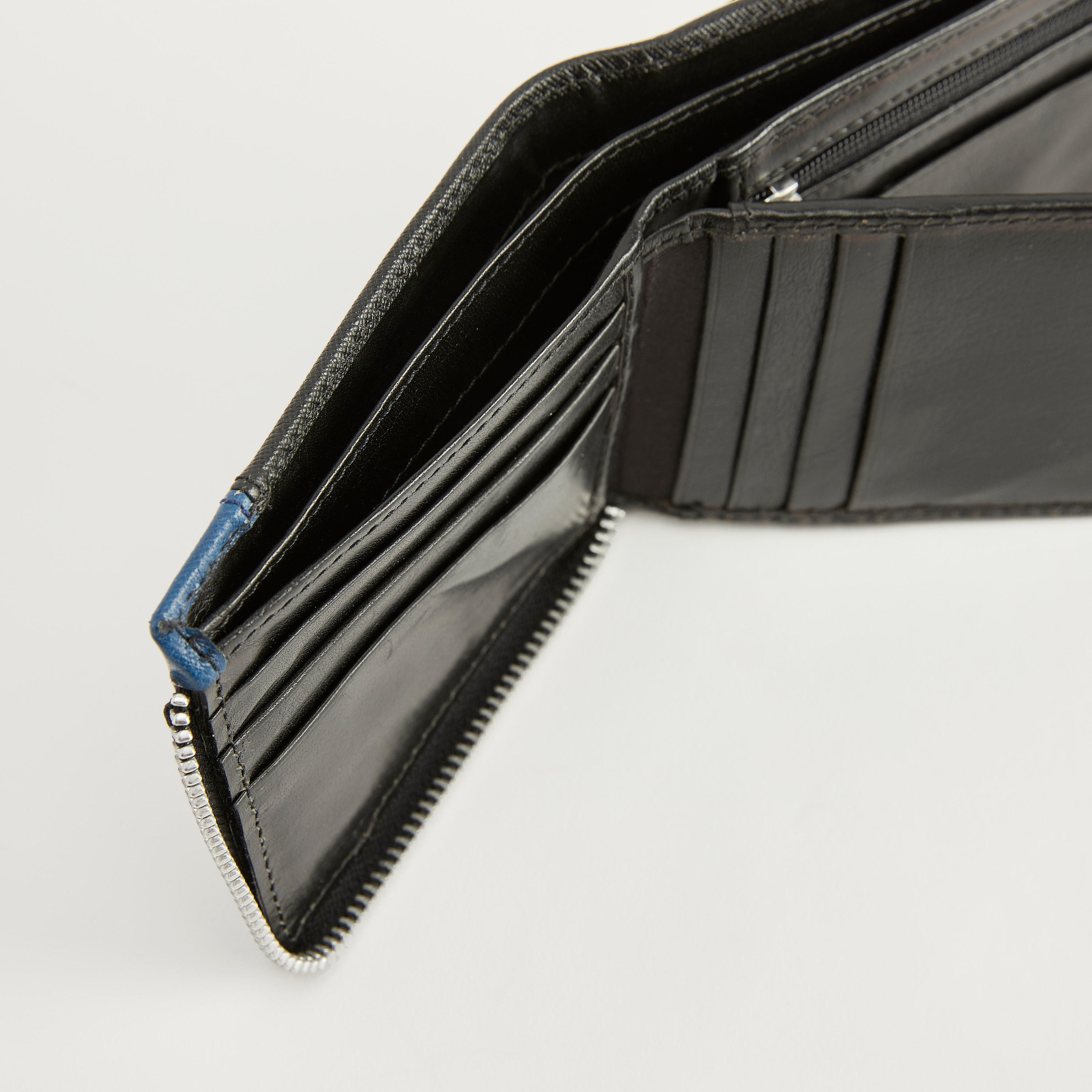 محفظة جلد بارزة الملمس بطيّة مزدوجة وسحّاب إغلاق من لي كوبر-men-beltsandwallets-wallets-image-5