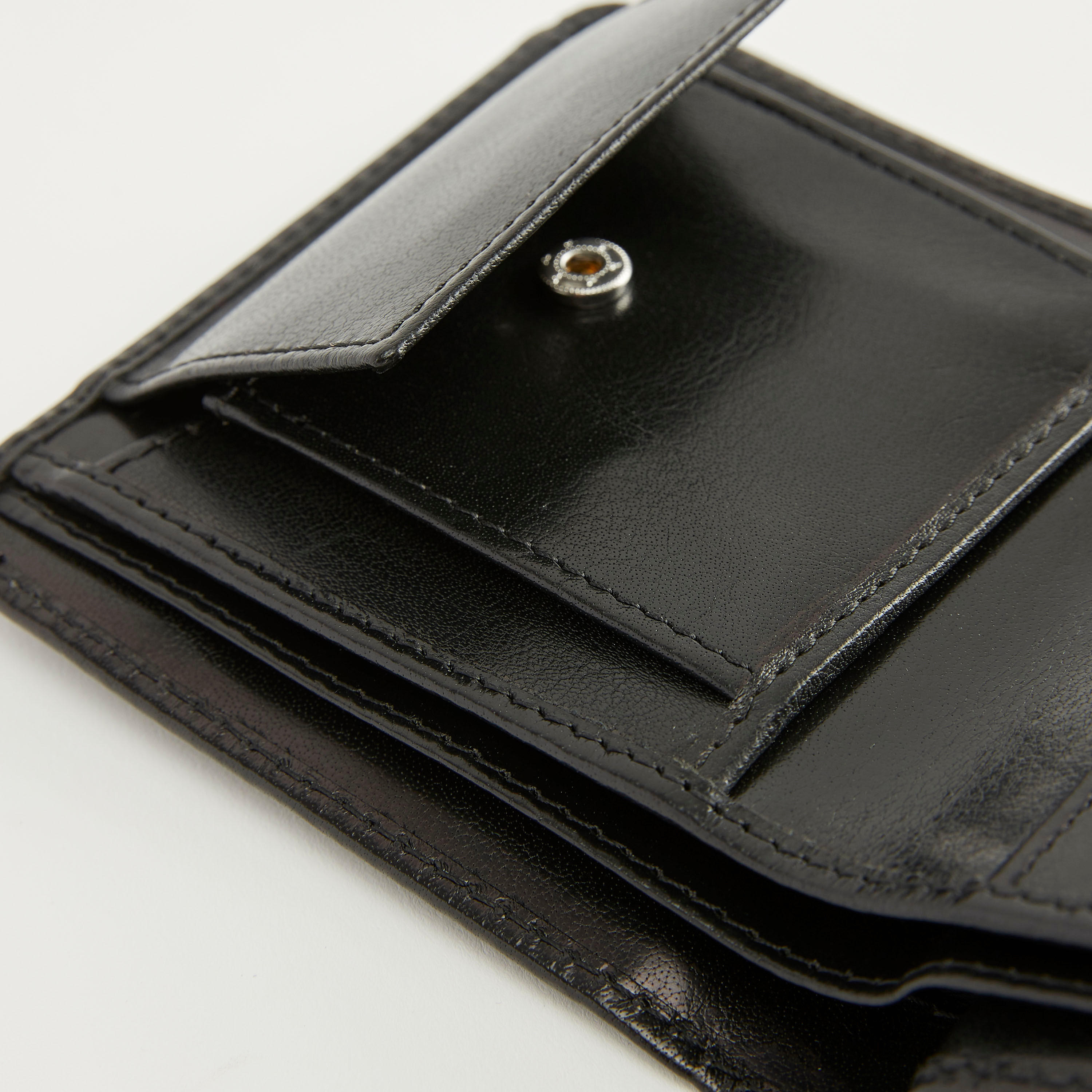 محفظة جلد سادة بطيّة مزدوجة من لي كوبر-men-beltsandwallets-wallets-image-2