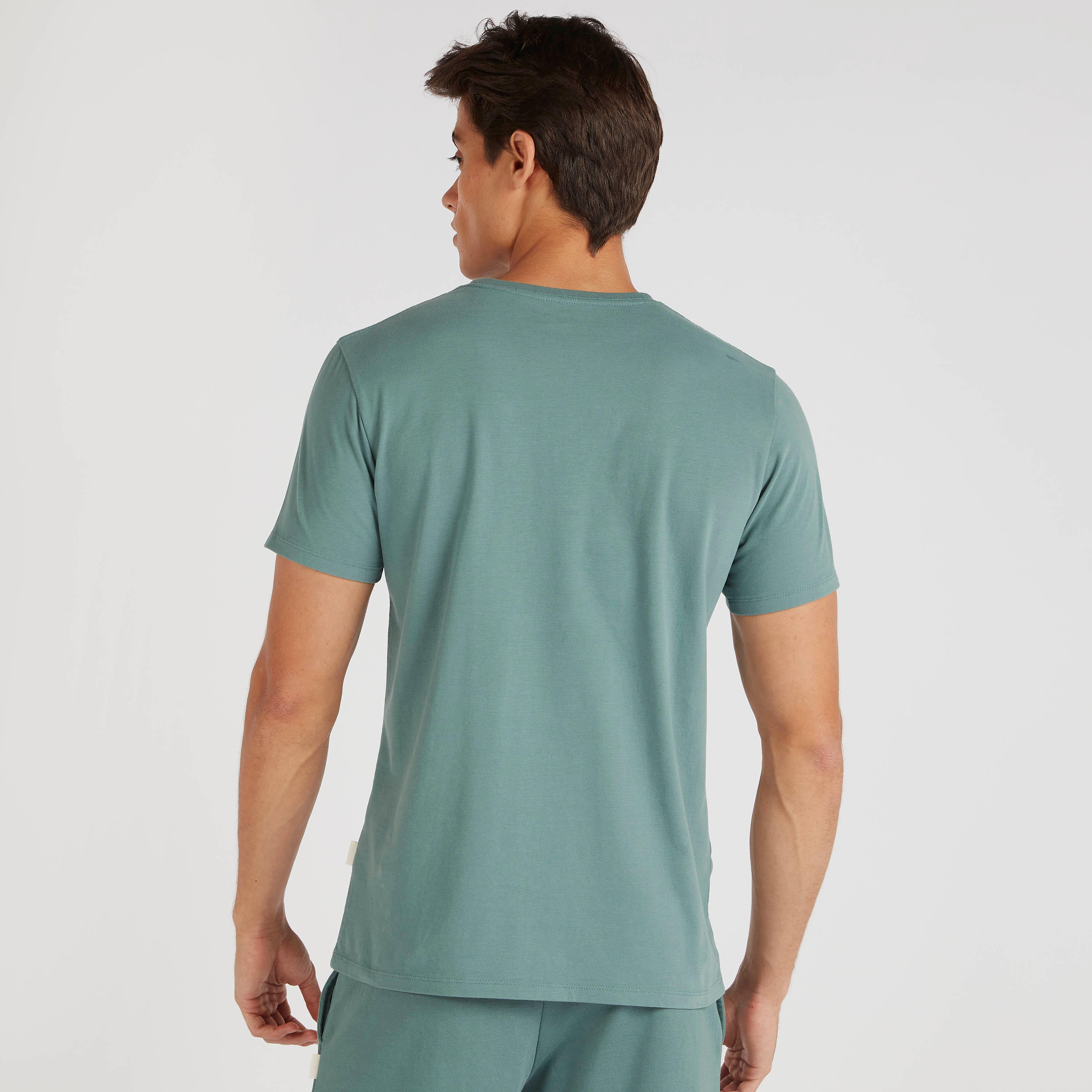 تيشيرت مطرّز بأكمام قصيرة من لي كوبر-men-clothing-tshirtsandpolos-tshirts-image-4