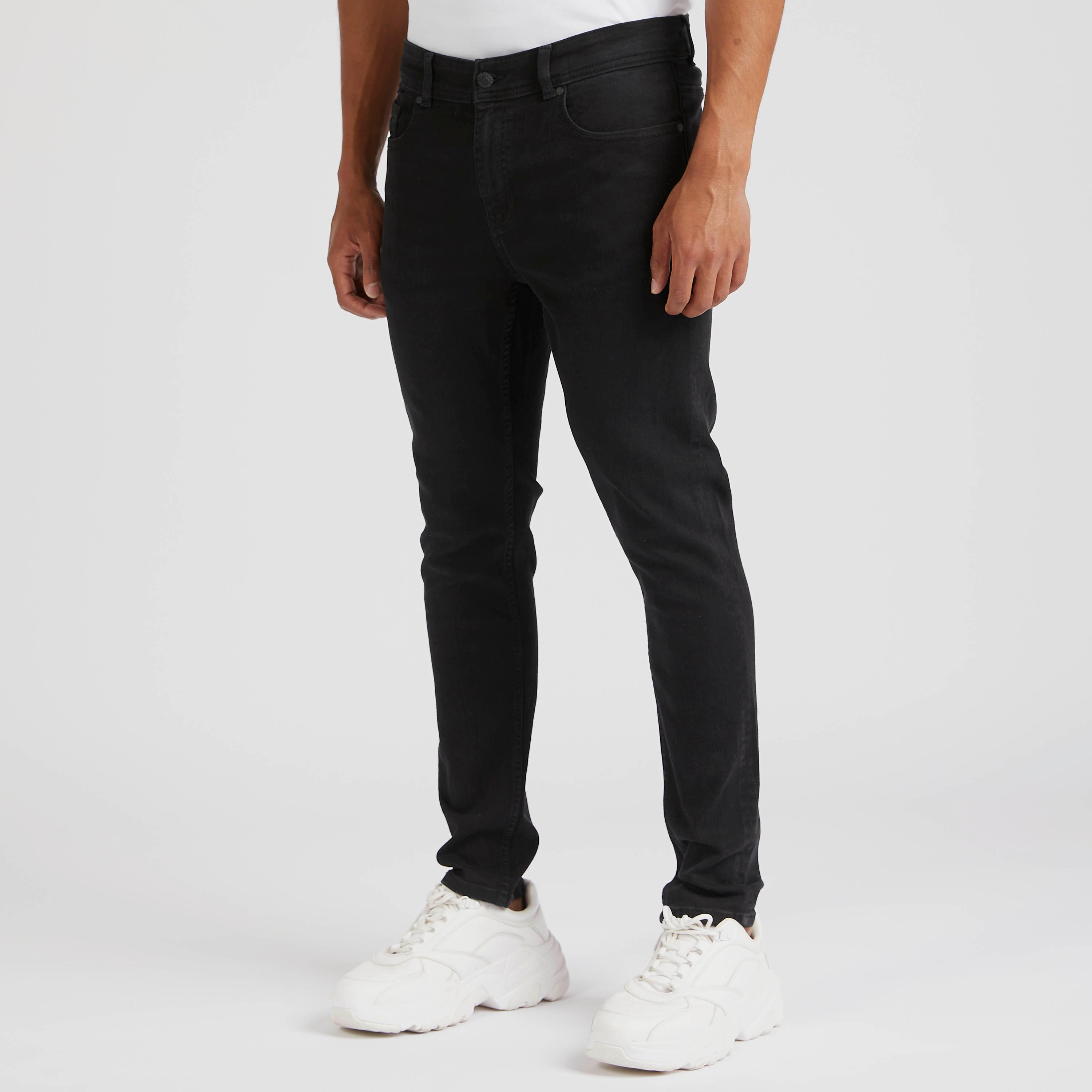 بنطلون جينز بقصة ضيّقة وخصر متوسط الارتفاع من لي كوبر-men-clothing-bottoms-jeans-image-1