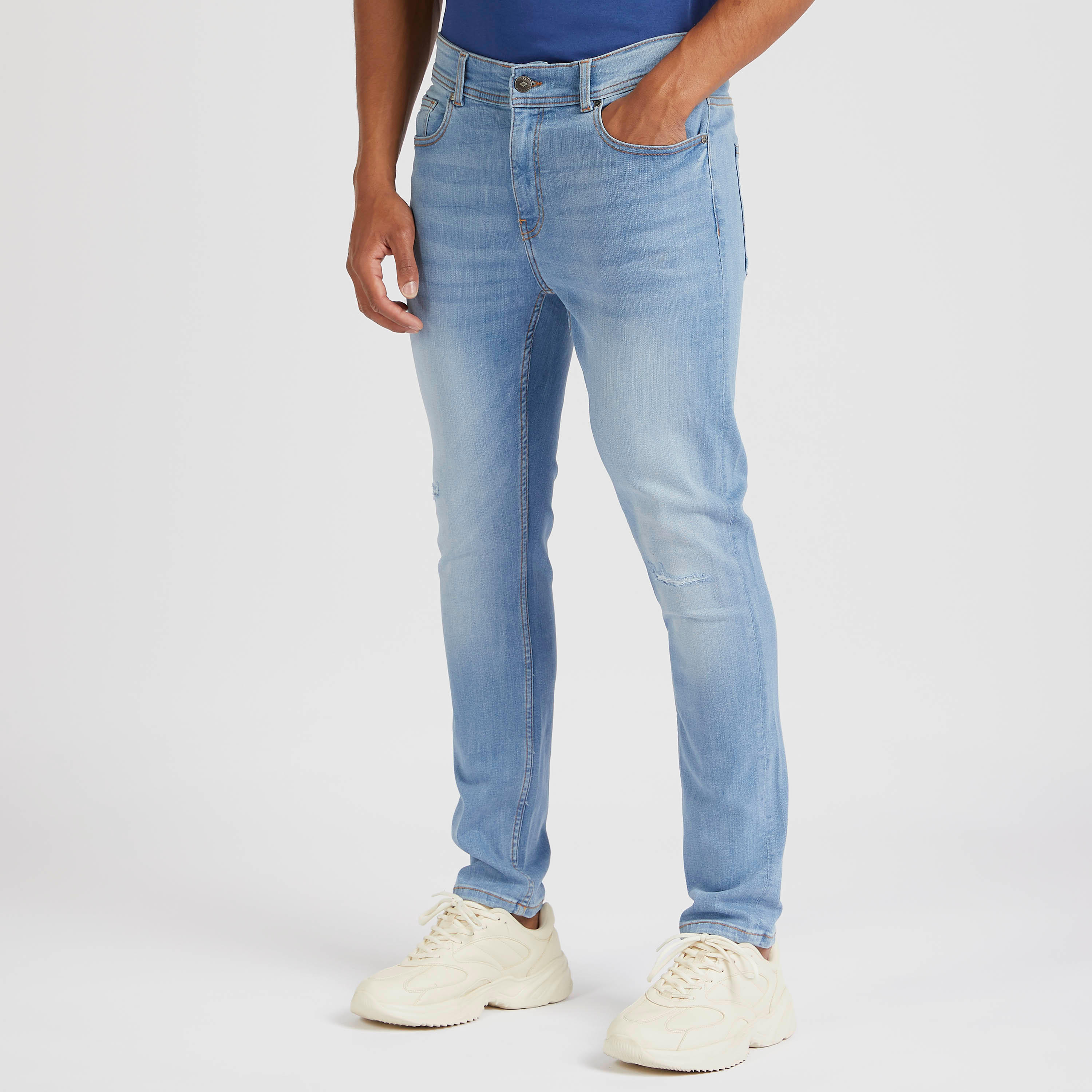 بنطلون جينز مضلّع بأطراف ضيّقة وخصر متوسط الارتفاع من لي كوبر-men-clothing-bottoms-jeans-image-1