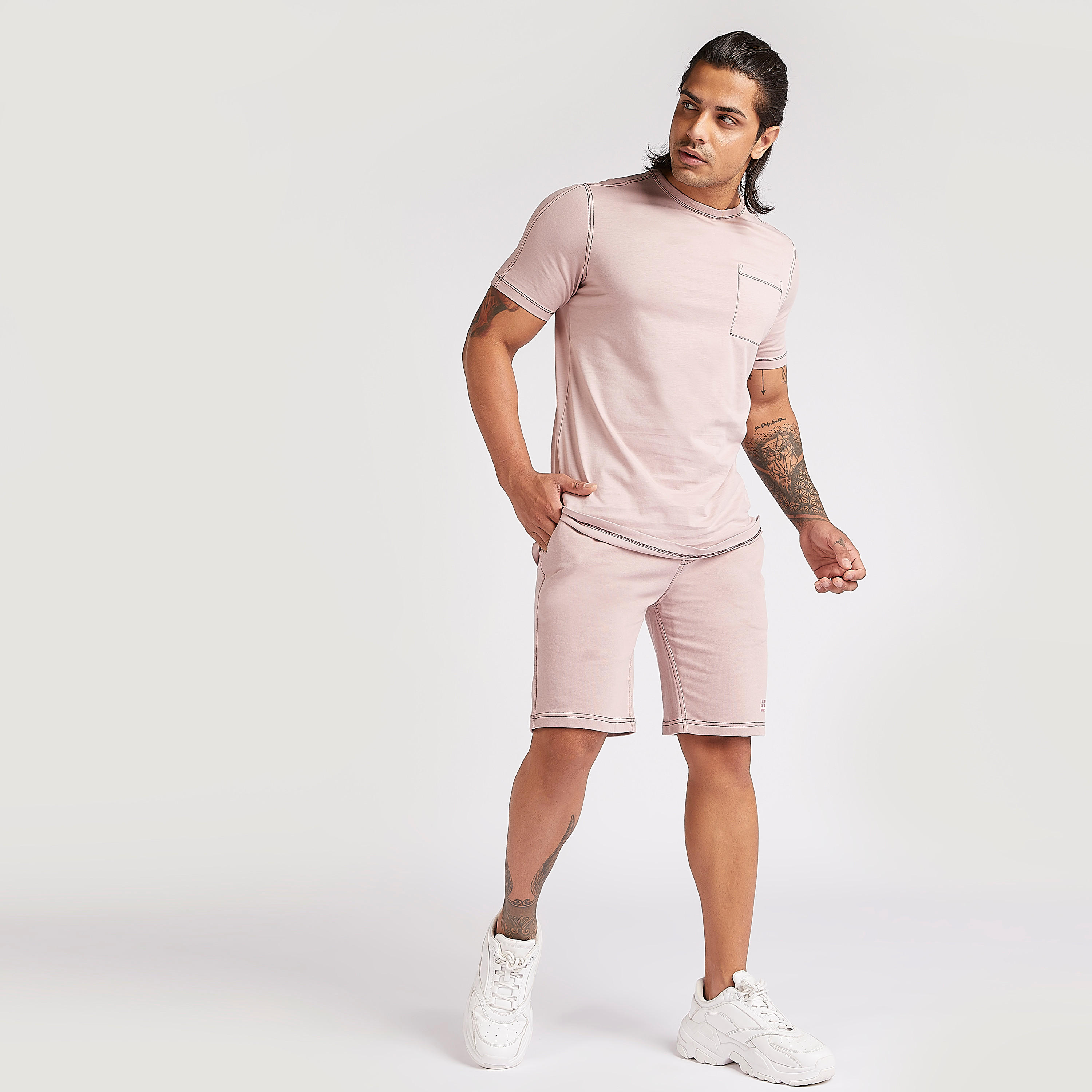 شورت بجيوب وخصر مطّاطي من لي كوبر-men-clothing-bottoms-shorts-image-3