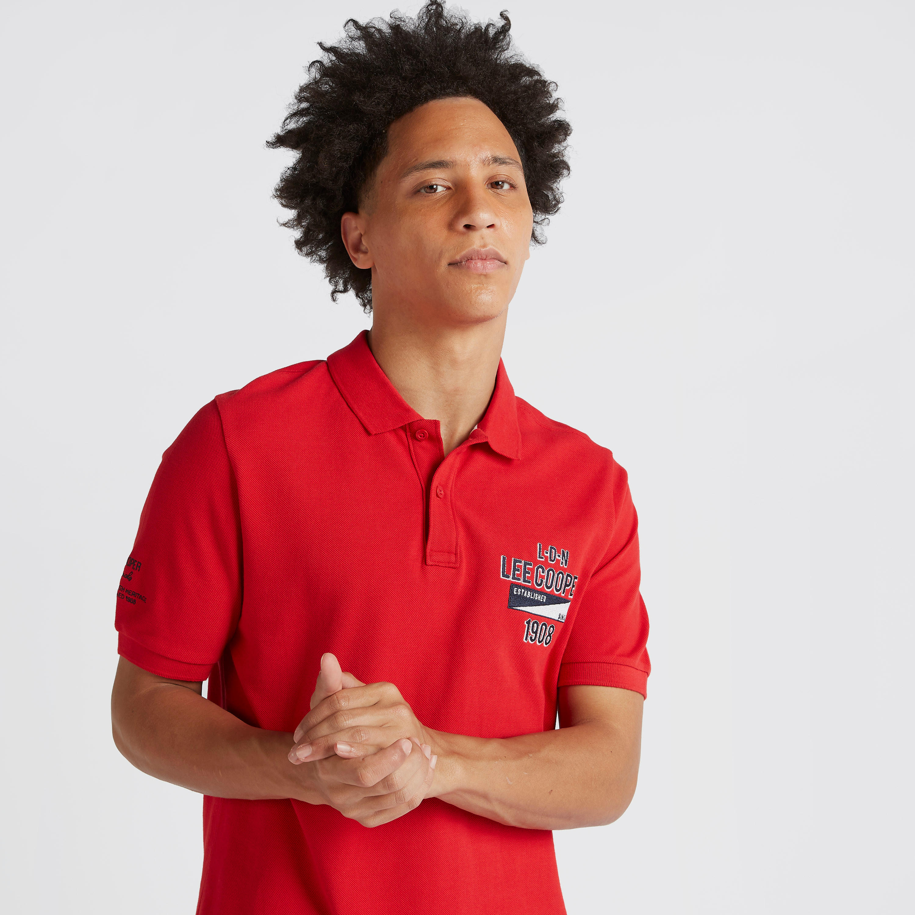 تيشيرت بولو مطرّز بأكمام قصيرة من لي كوبر-men-clothing-tshirtsandpolos-polos-image-5