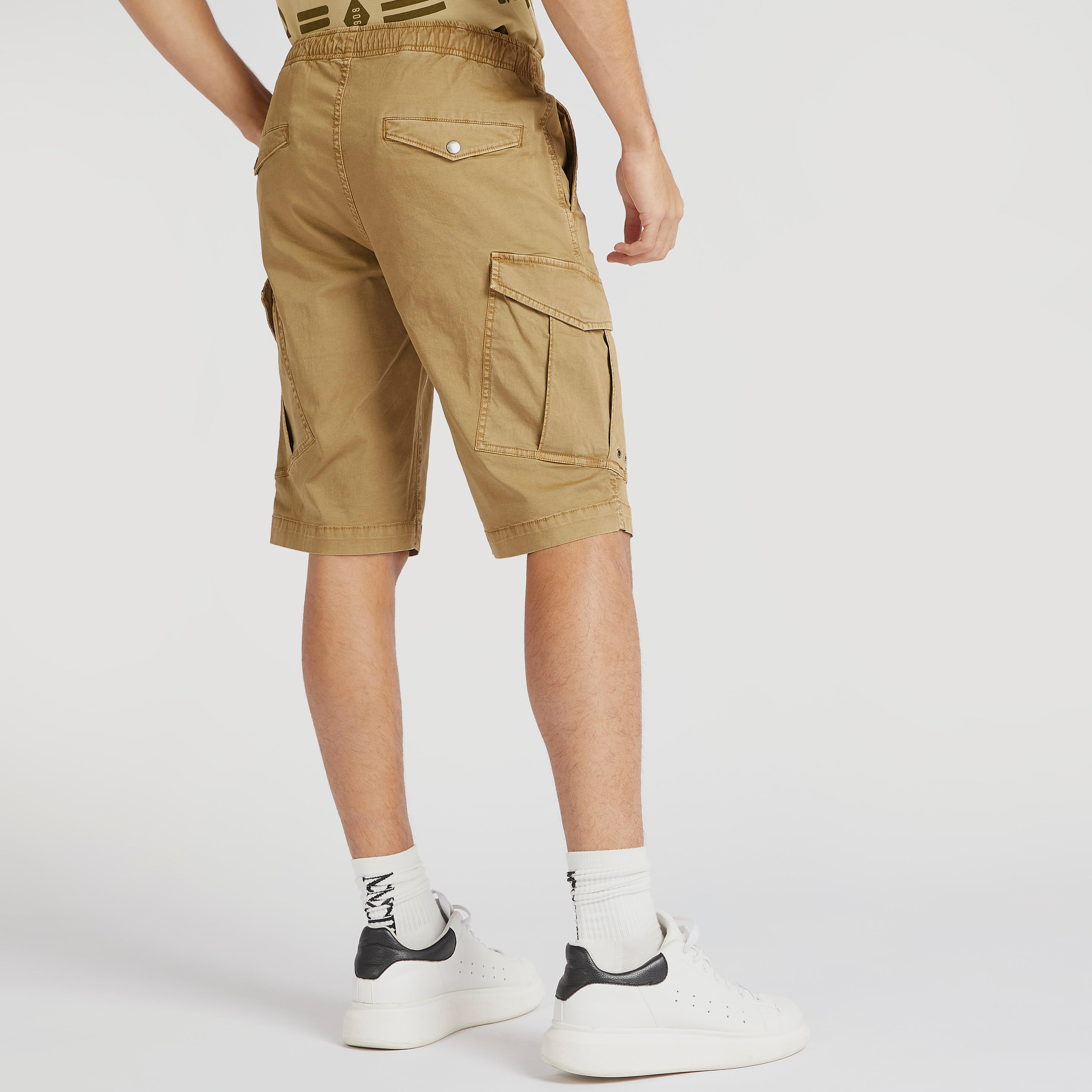 شورت كارجو سادة بخصر متوسط الارتفاع من لي كوبر-men-clothing-bottoms-shorts-image-2