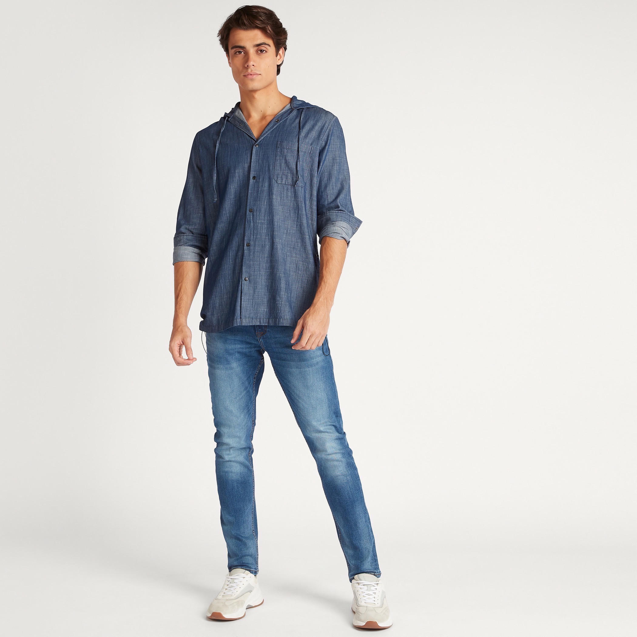 قميص بقبعّة بأكمام طويلة من لي كوبر-men-clothing-shirts-image-1