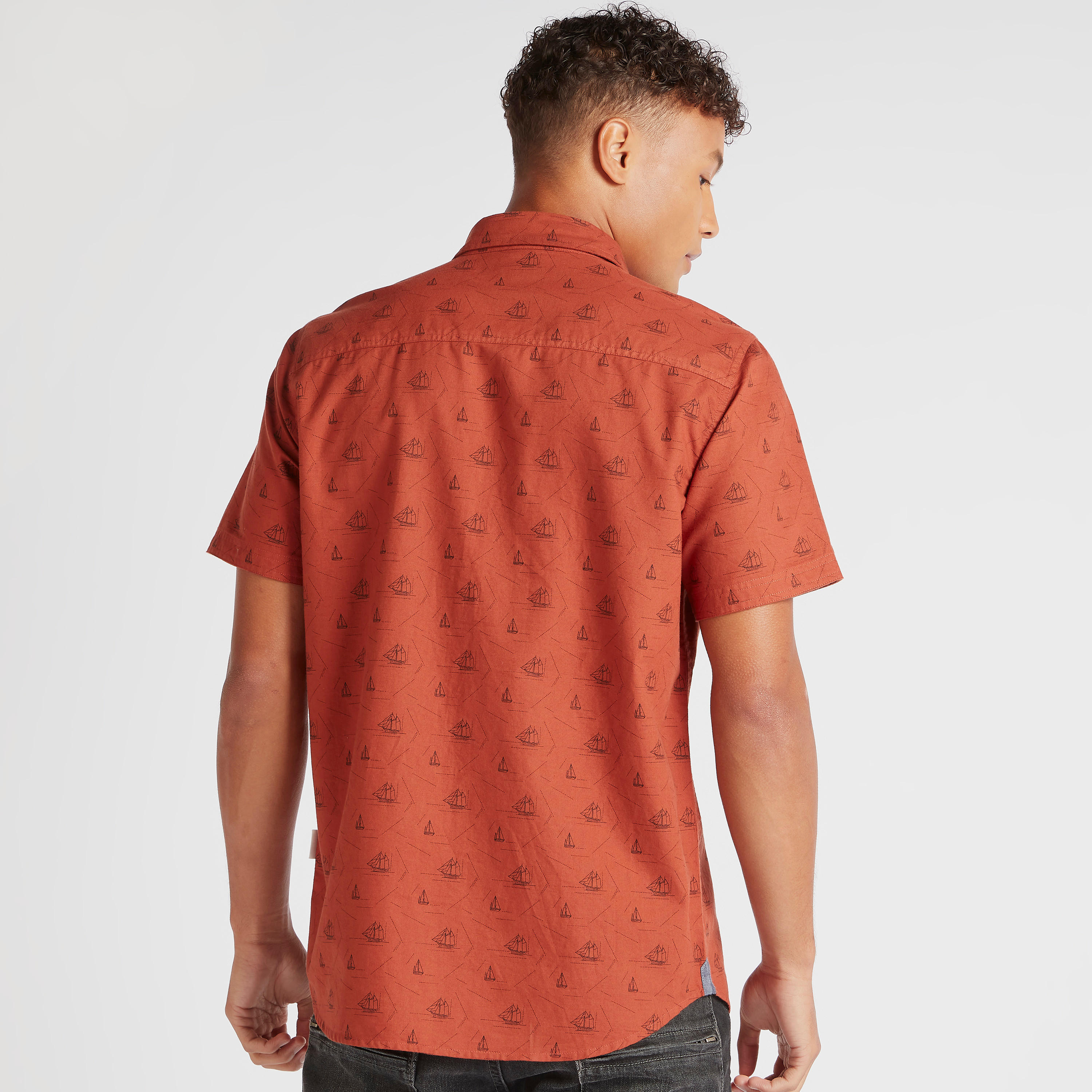 قميص بأكمام قصيرة من لي كوبر-men-clothing-shirts-image-4