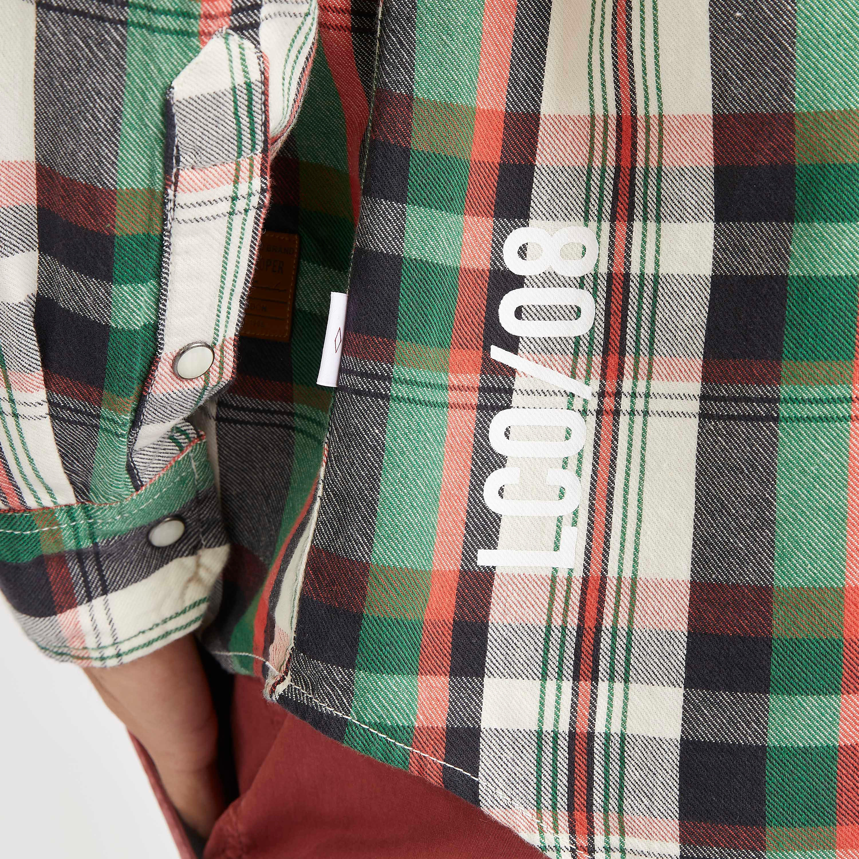 قميص كاروهات بأكمام طويلة وجيوب من لي كوبر-men-clothing-shirts-image-2