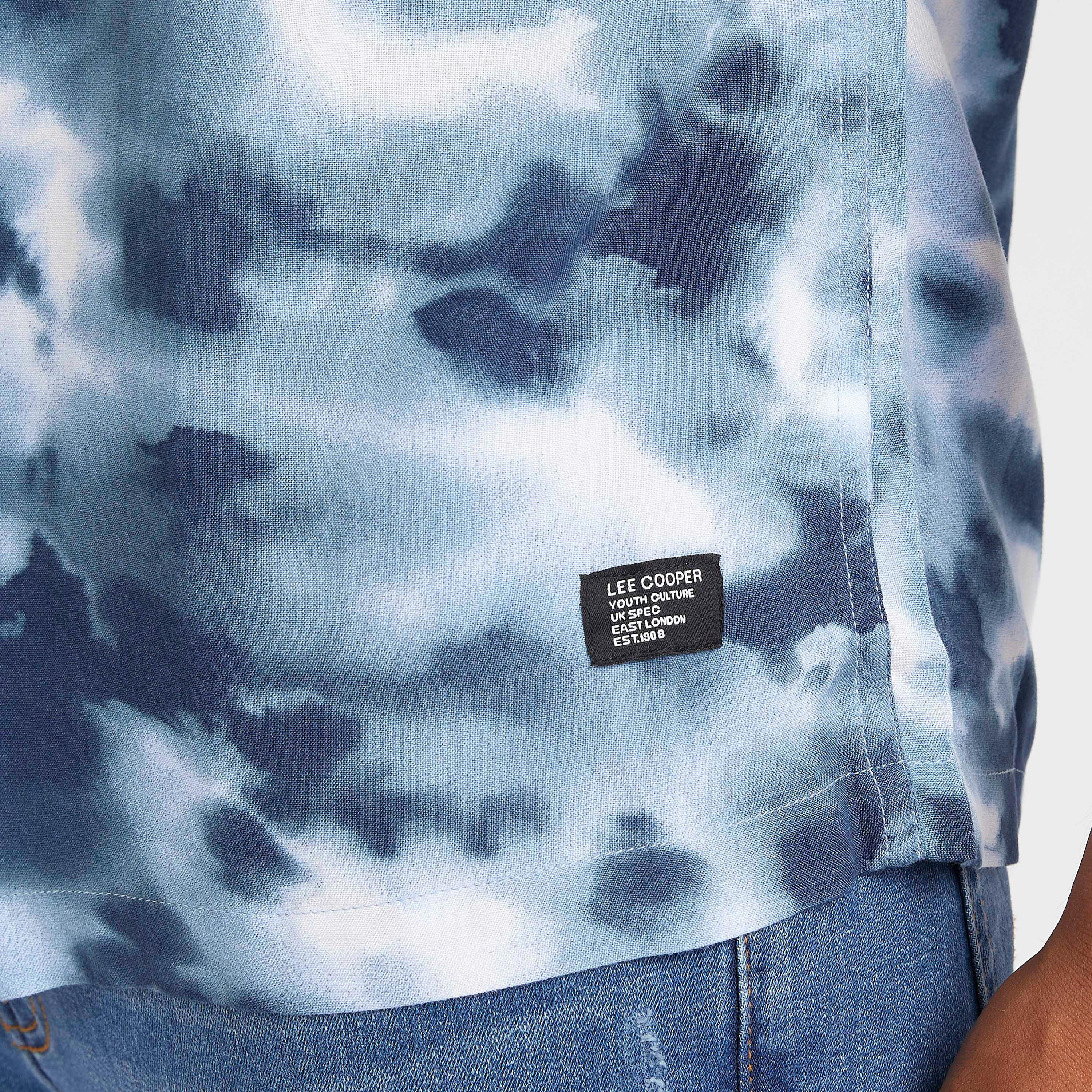 تيشيرت بأكمام قصيرة وطبعات مصبوغة-men-clothing-shirts-image-5