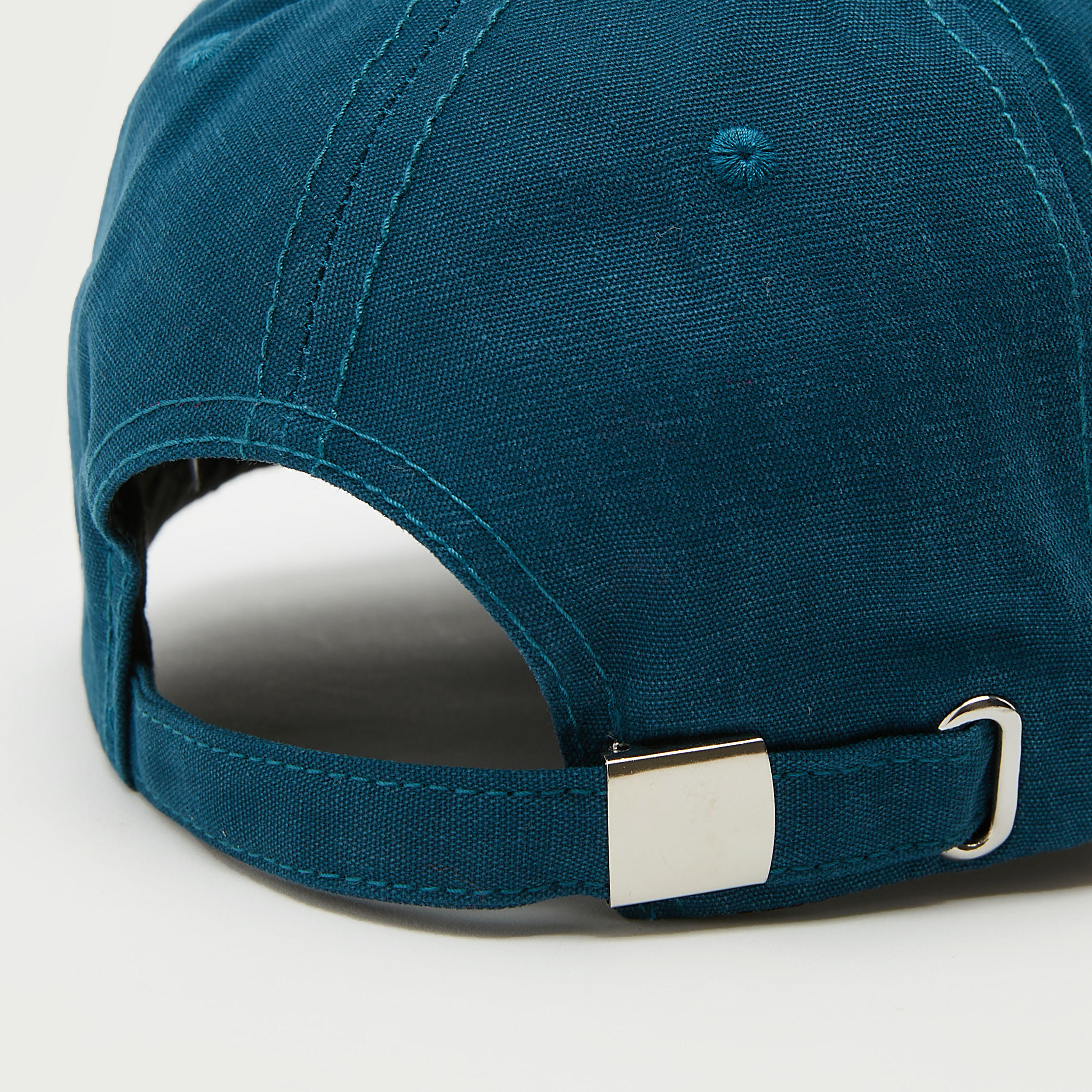 كاب مطرّزة بإبزيم إغلاق من لي كوبر-men-caps-image-5
