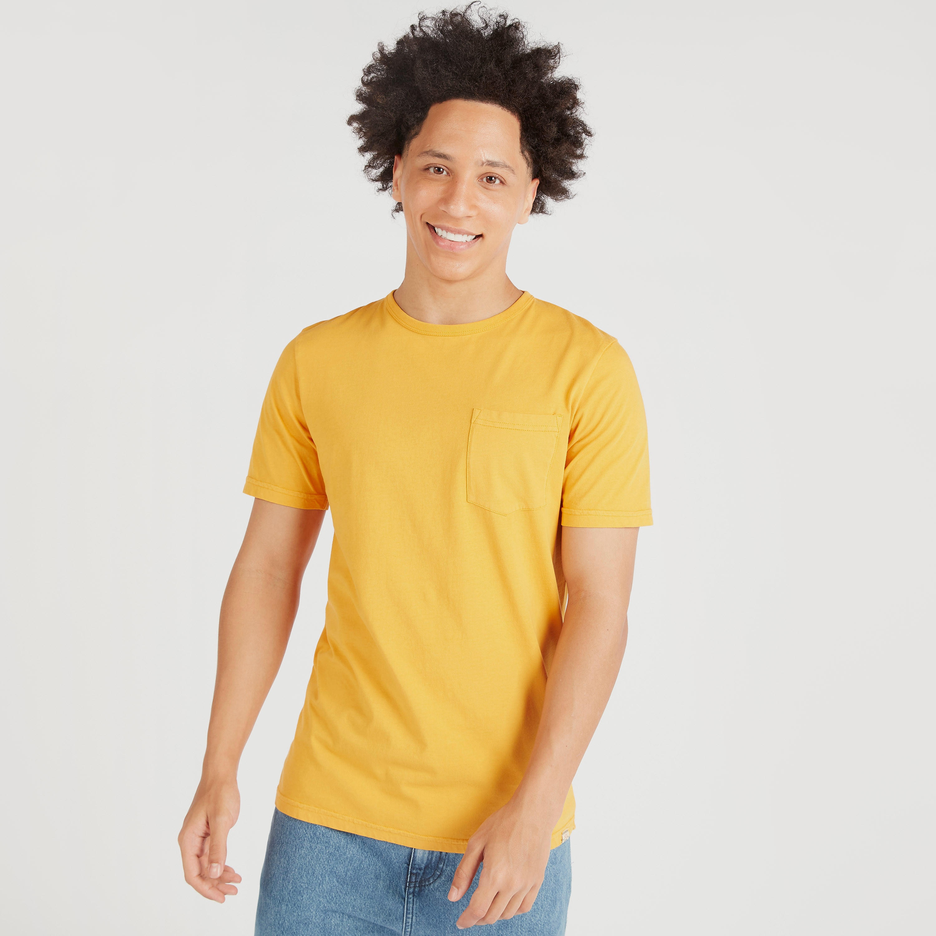 تيشيرت سادة بأكمام قصيرة وياقة ضيقة وجيب من لي كوبر-men-clothing-tshirtsandpolos-tshirts-image-5