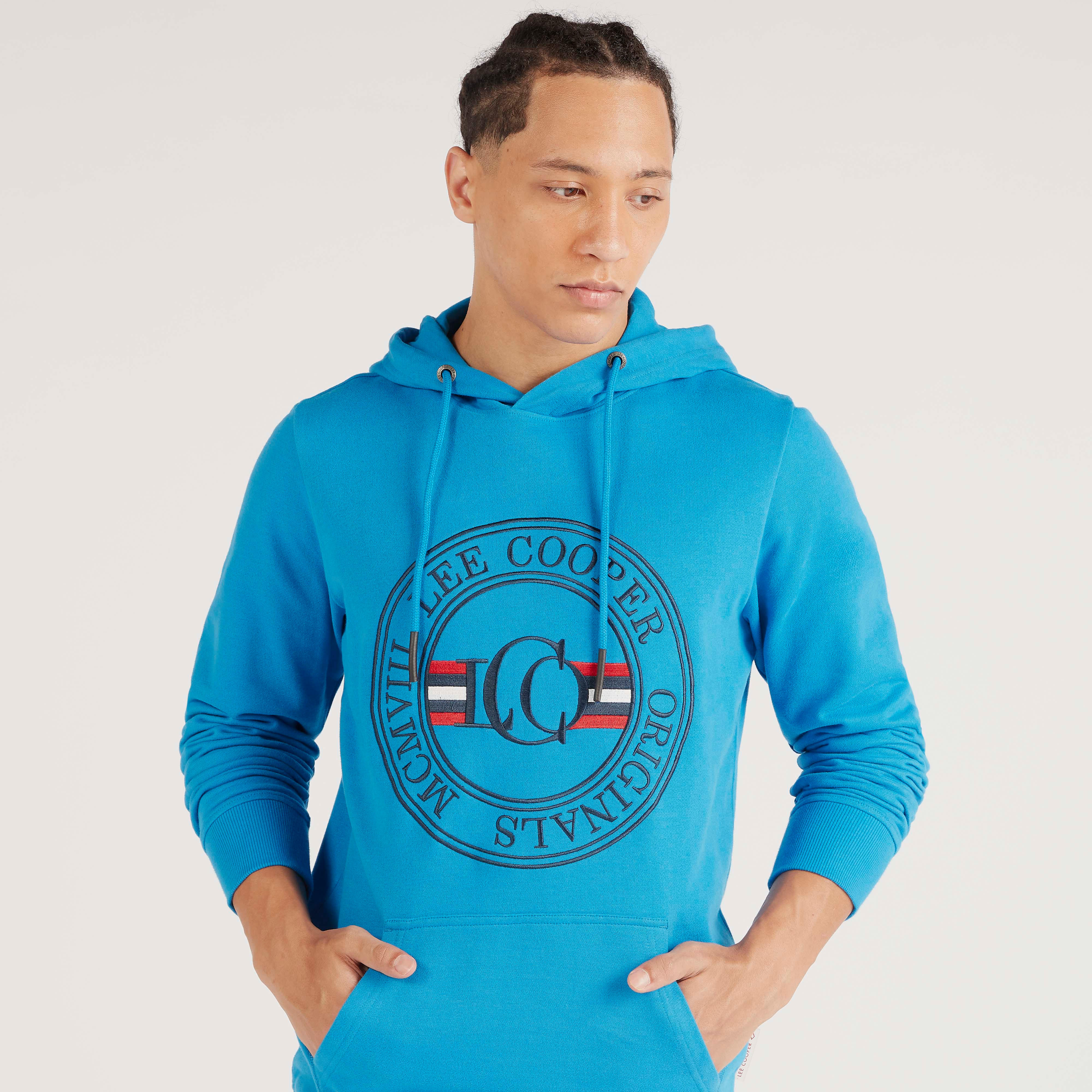 سويت شيرت مطرّز بأكمام طويلة وقبّعة من لي كوبر-men-winterwear-hoodiesandsweatshirts-image-5