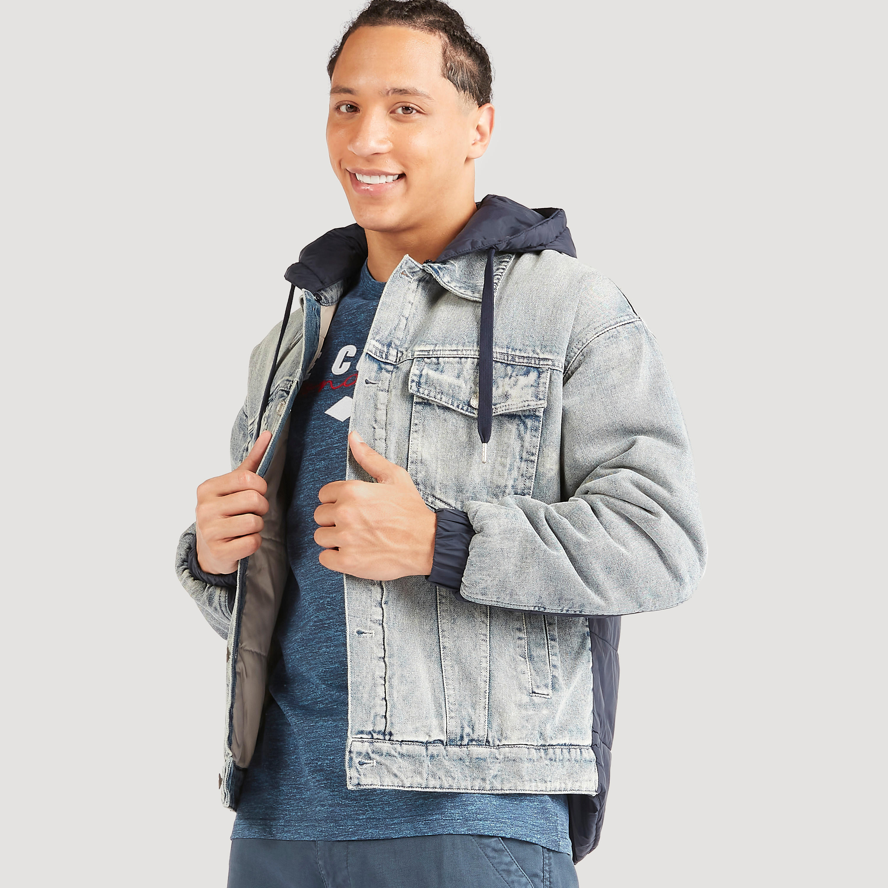 جاكيت بارز الملمس بقبّعة وجيوب من لي كوبر-men-clothing-jacketsandblazers-jackets-image-6