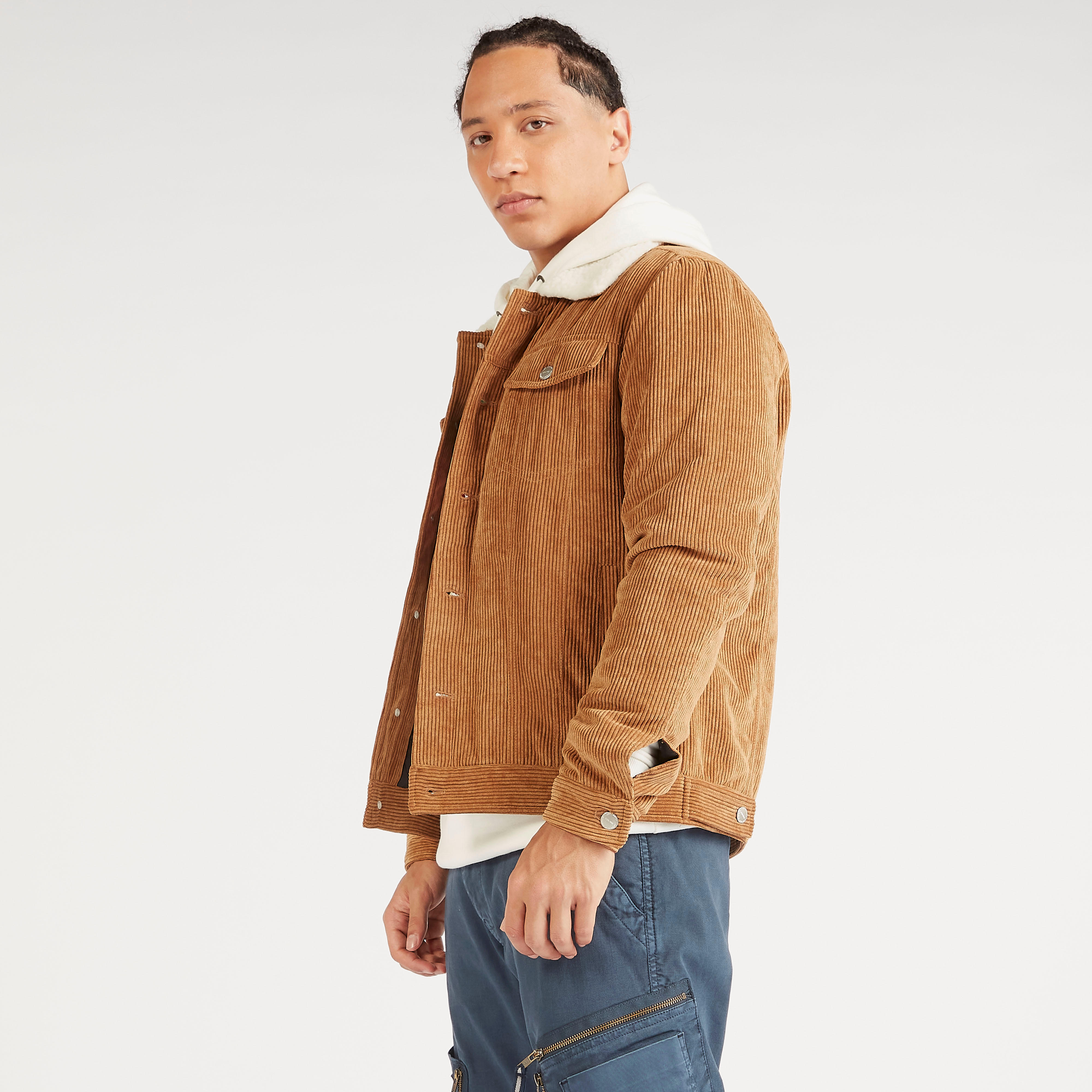 جاكيت بارز الملمس بأكمام طويلة وتفاصيل فرو من لي كوبر-men-clothing-jacketsandblazers-jackets-image-6