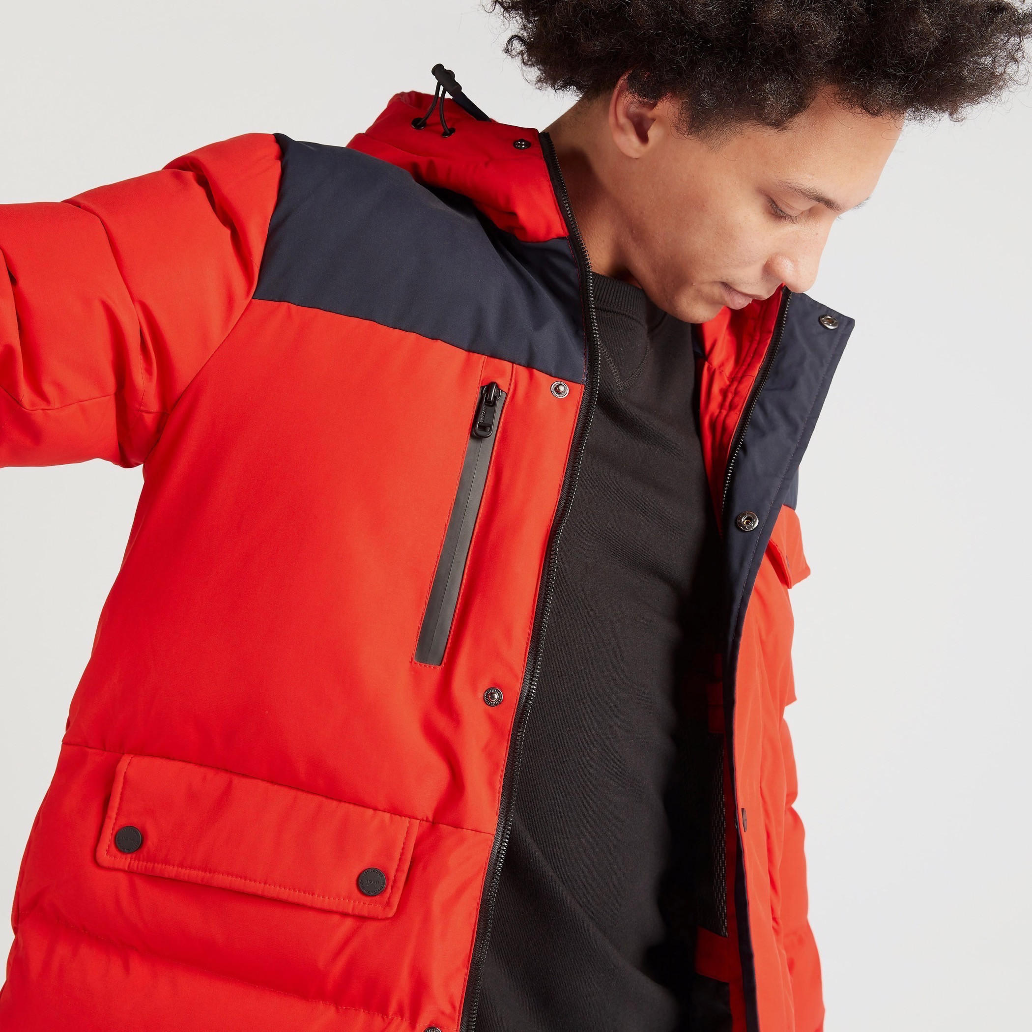جاكيت مبطن بقبّعة وأكمام طويلة وسحّاب إغلاق-men-clothing-jacketsandblazers-jackets-image-3