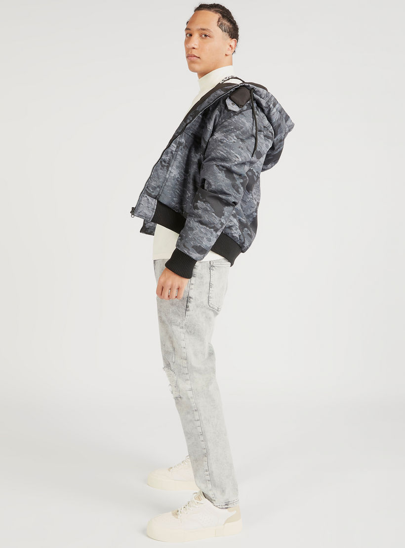 جاكيت بأكمام طويلة وقبعة وسحاب إغلاق وطبعات مموهة من لي كوبر-men-clothing-jacketsandblazers-jackets-image-7