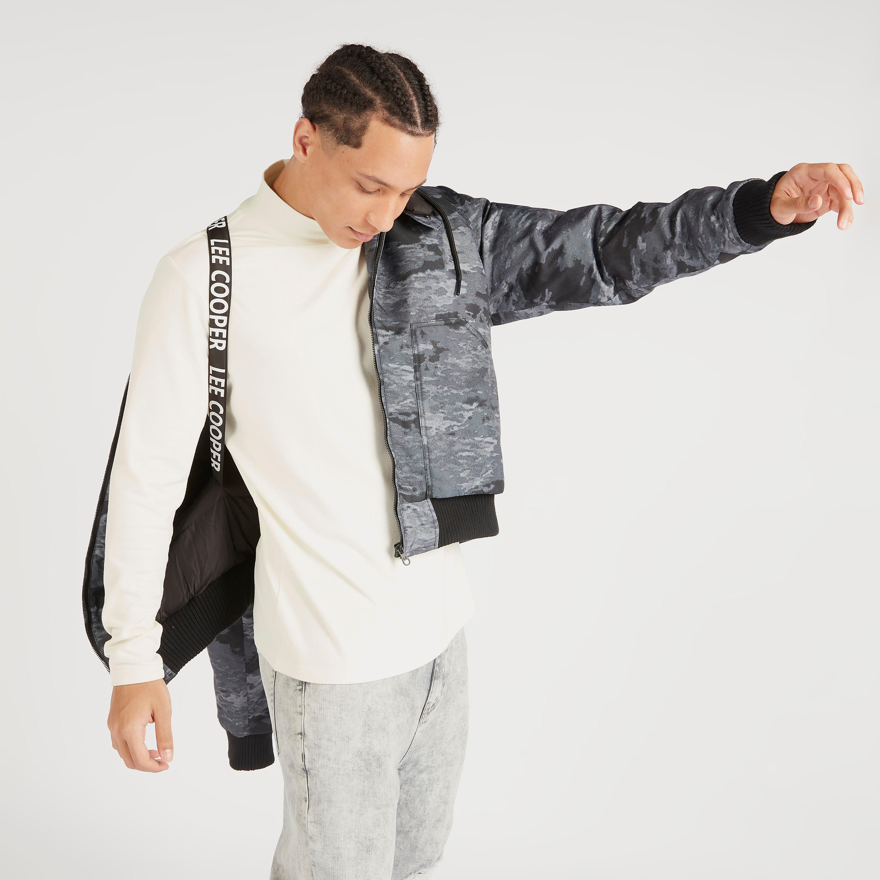 جاكيت بأكمام طويلة وقبعة وسحاب إغلاق وطبعات مموهة من لي كوبر-men-clothing-jacketsandblazers-jackets-image-3